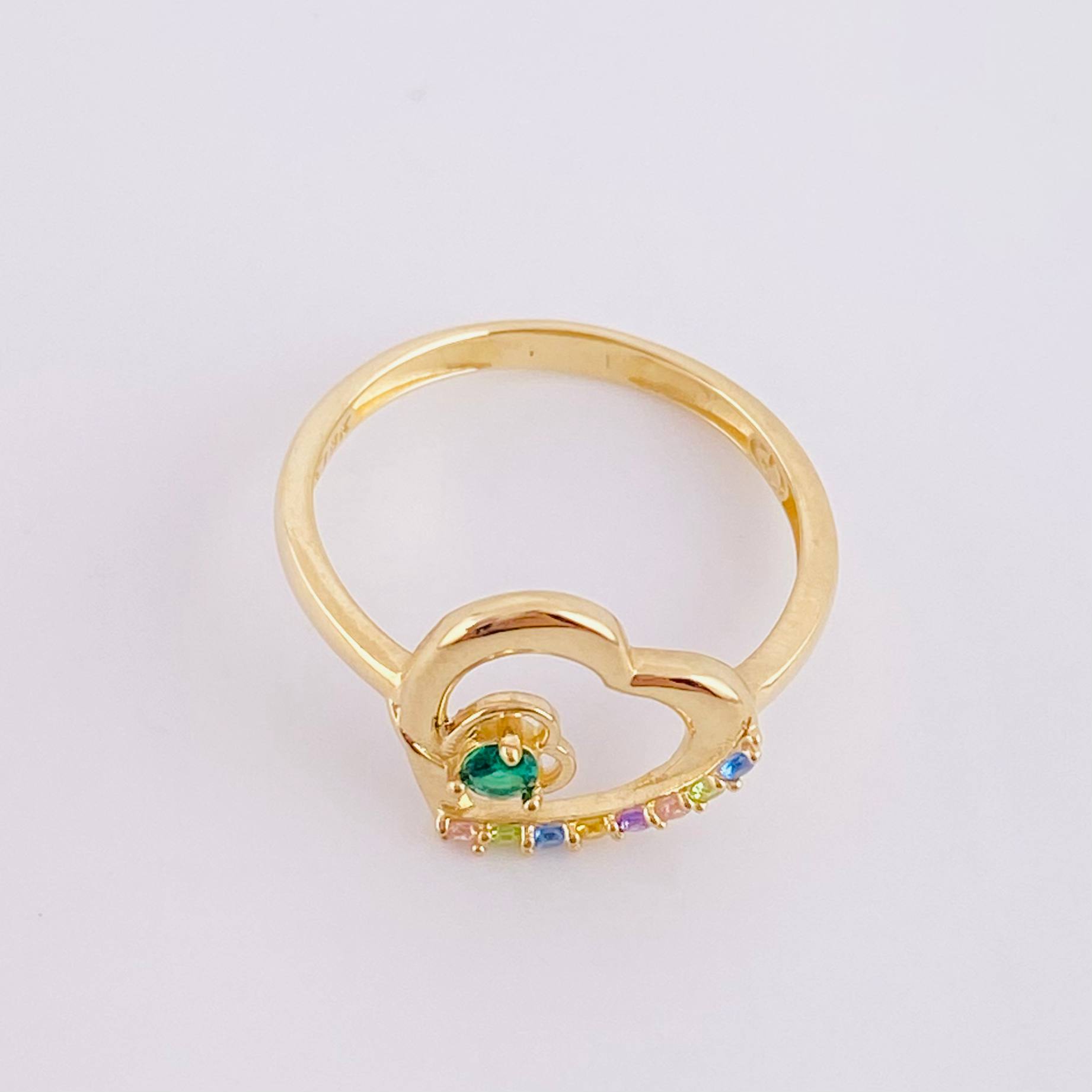 Anillo Silueta Corazon 1.7g / T6 Oro Amarillo 18K