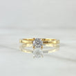 Straight Solitaire Ring 2.9gr / Size 7 3/4 / White Zircon Yellow Gold 18K