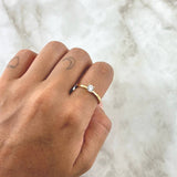 Straight Solitaire Ring 2.9gr / Size 7 3/4 / White Zircon Yellow Gold 18K