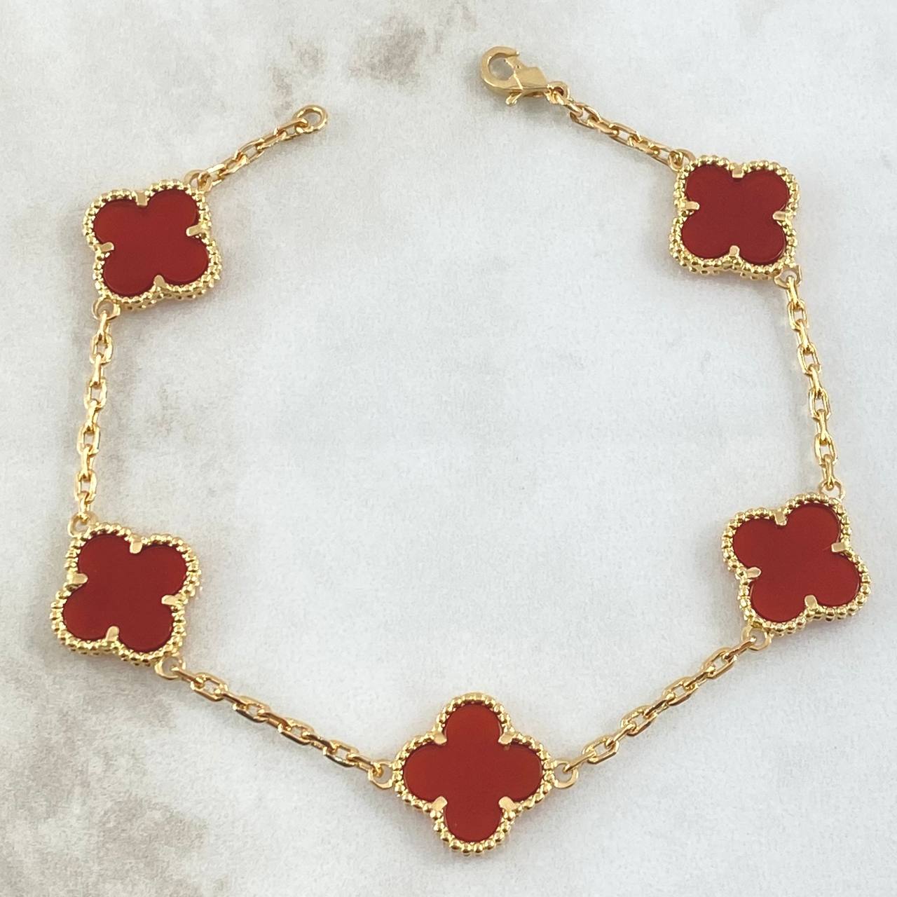 Pulso Aro Seguido Trébol VCyA Gradual 13.85gr / 22cm / 2.3mm Ambar Rojo Oro Amarillo  18K ©