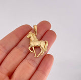 Dije Caballo 4.65g / 1 1/2 in Oro Amarillo 18K