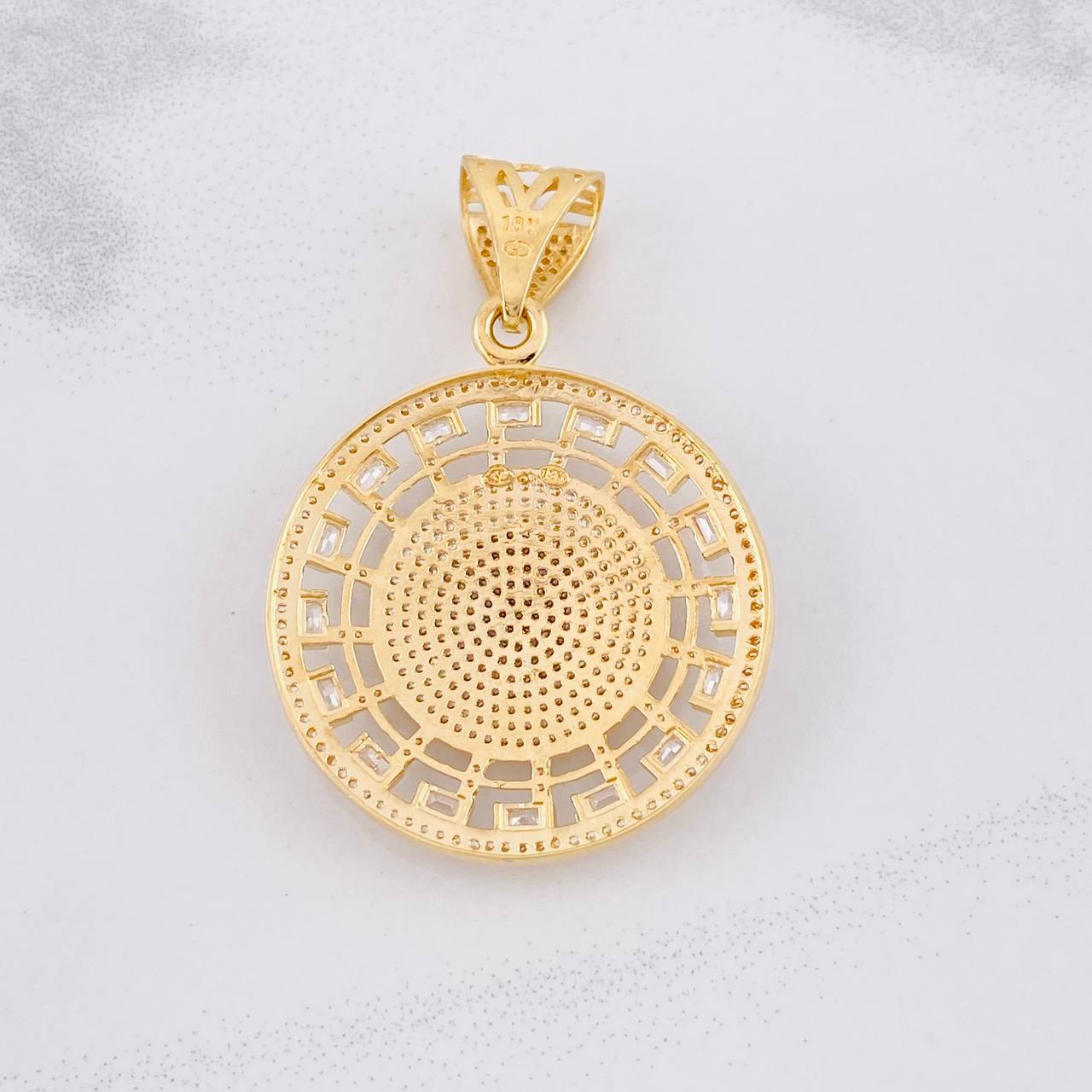 Dije Medalla Medusa Medieval 14.9g / 2 1/4 in Oro Amarillo 18K