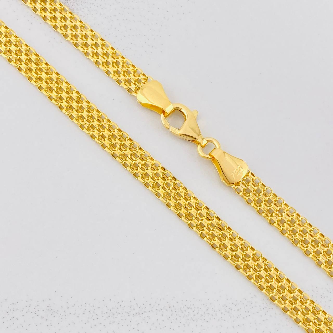 Cadena China 8.15g / 24 in / 5.35mm Oro Amarillo 18K