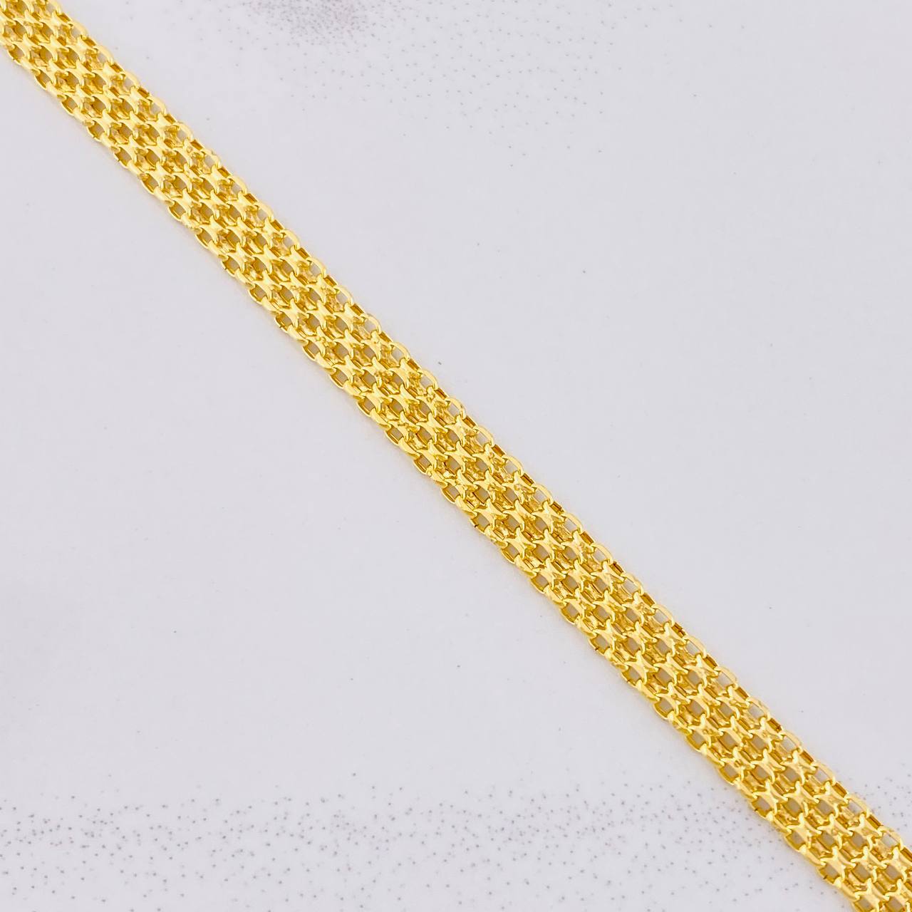 Cadena China 8.3g / 24 in / 5.3mm Oro Amarillo 18K