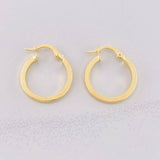 Candongas Punteadas 1.45g / 3/4 in Oro Amarillo 18K