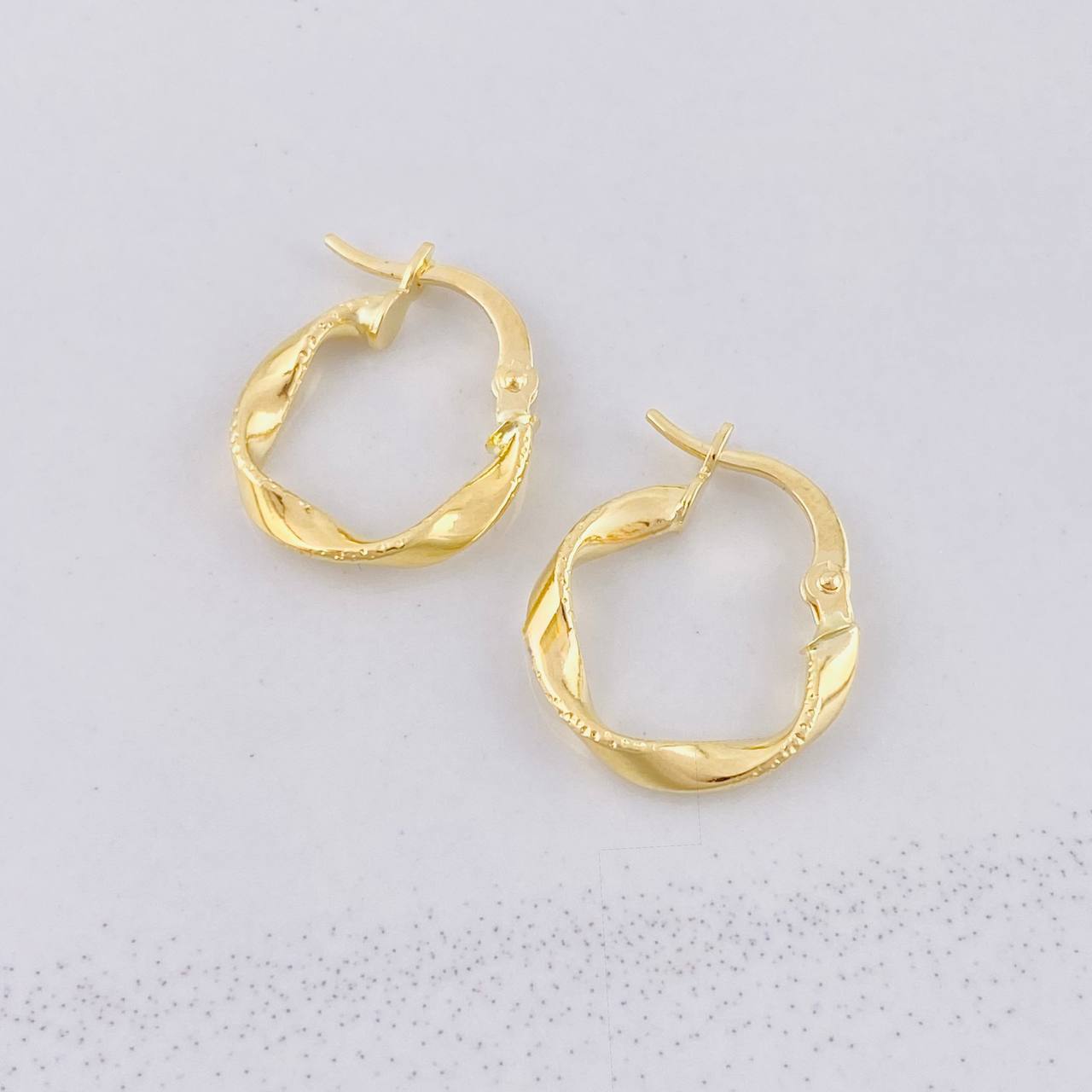 Candongas Asby 1.15g / 1/2 in Oro Amarillo 18K