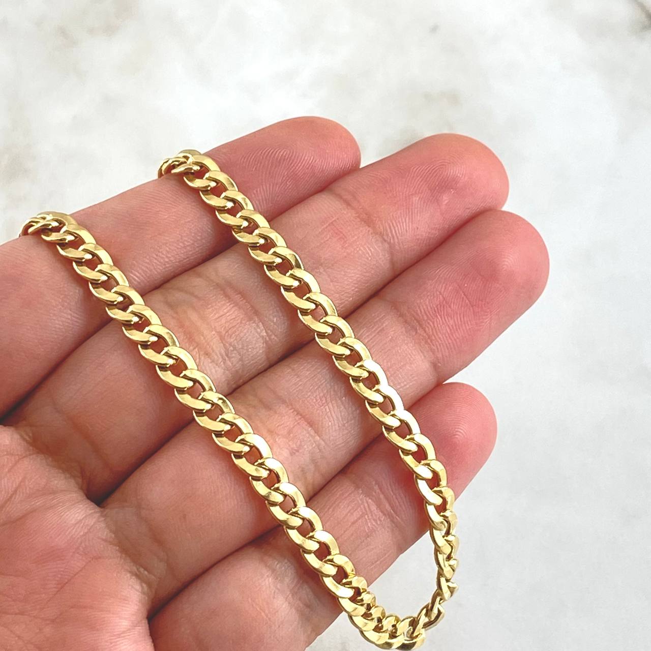Cadena Cubana 14.65gr / 23 3/4 in / 4.87mm Oro Amarillo +1 18K !