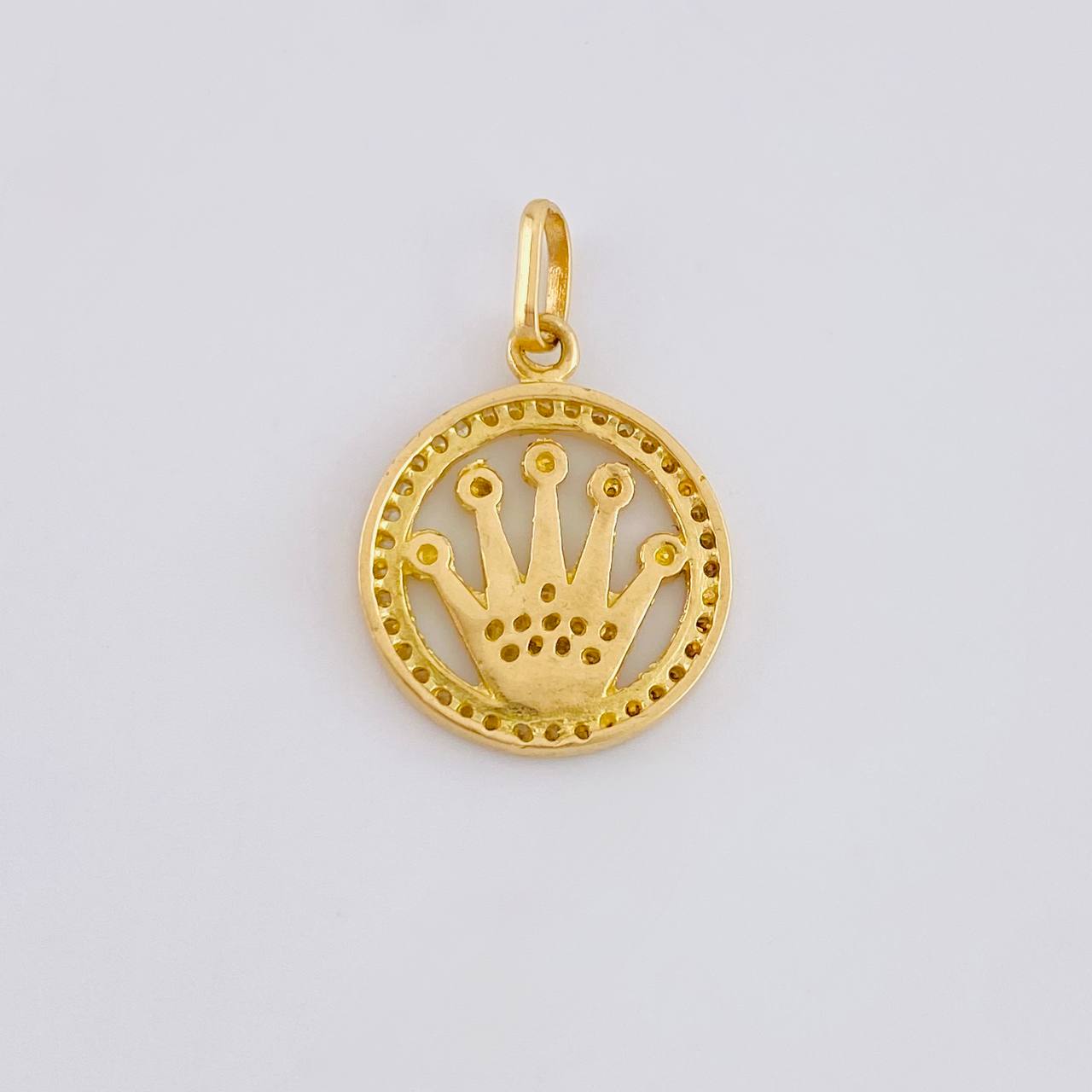 Dije Circular Corona Tupida 2.5g / 3/4 in Oro Amarillo 18K
