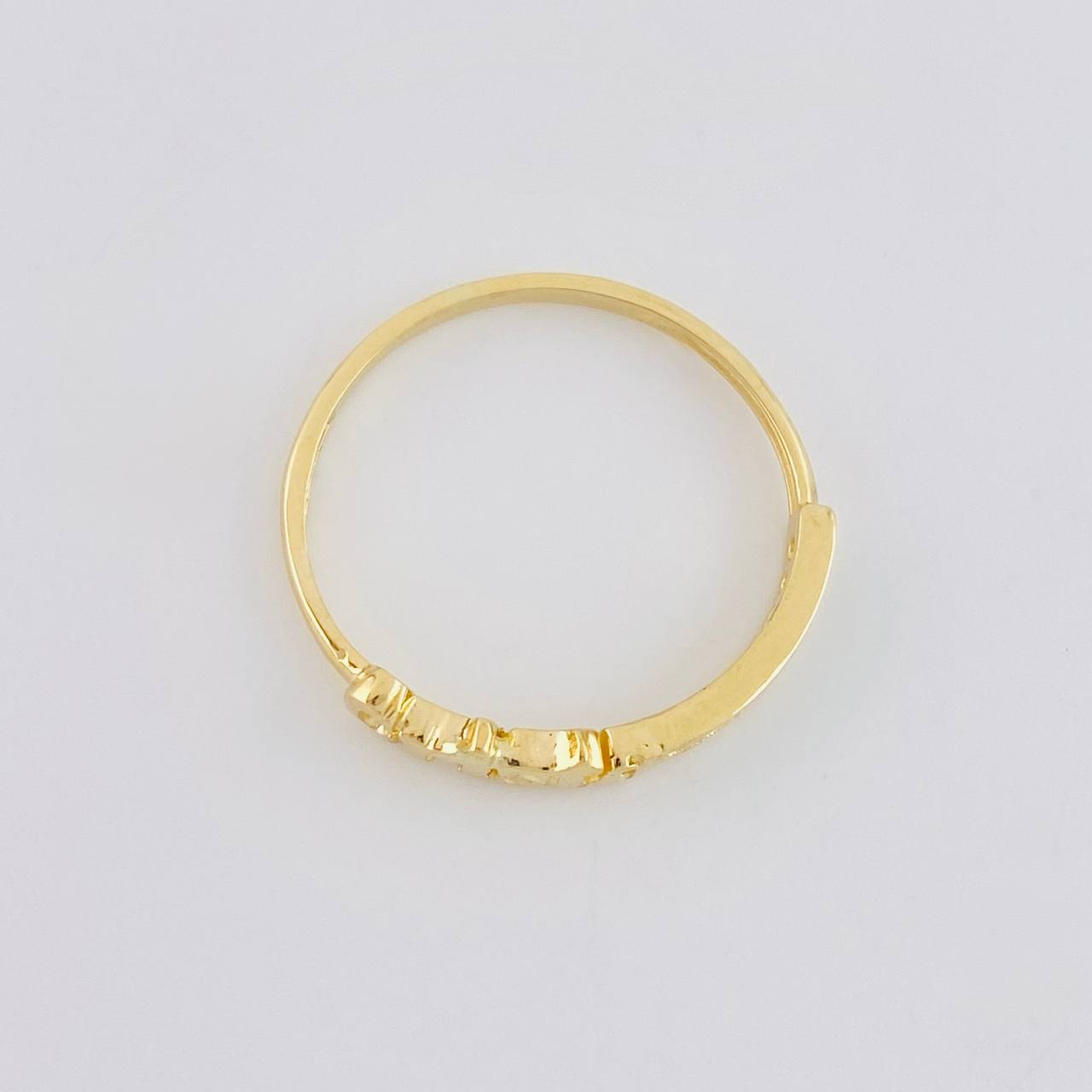 Anillo Cristo 1.75g / T7 Oro Amarillo 18K