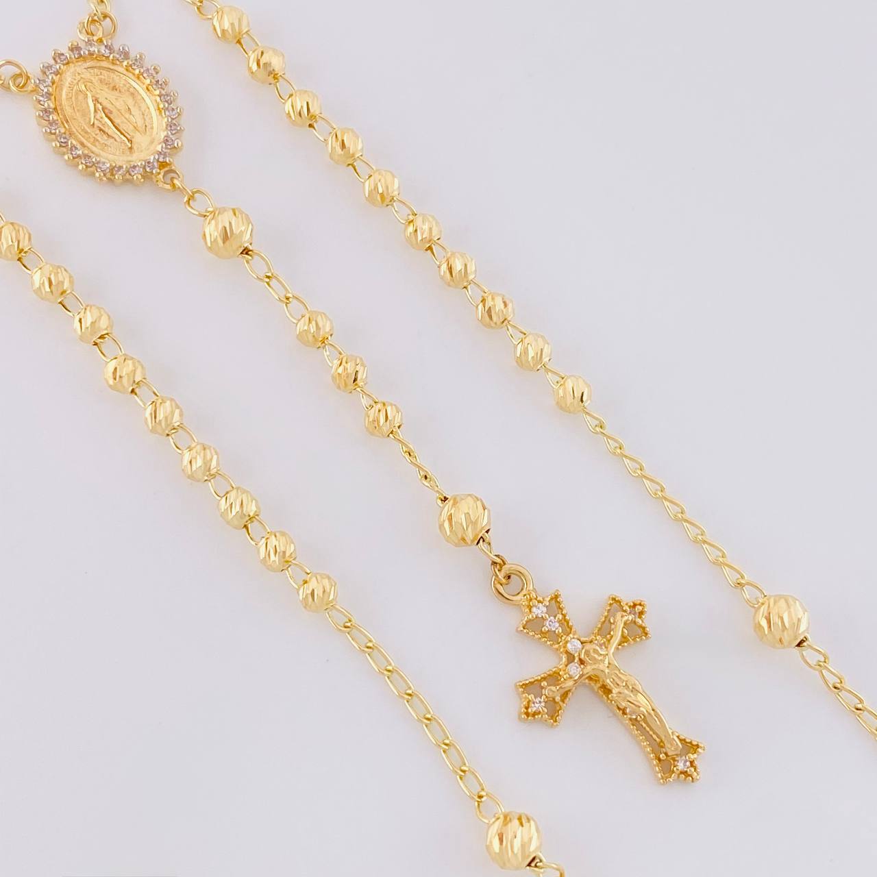 Rosario Virgen Milagrosa Cruz Cristo Diamantado 8.9g / 20 in / 3.4mm Oro Amarillo 18K
