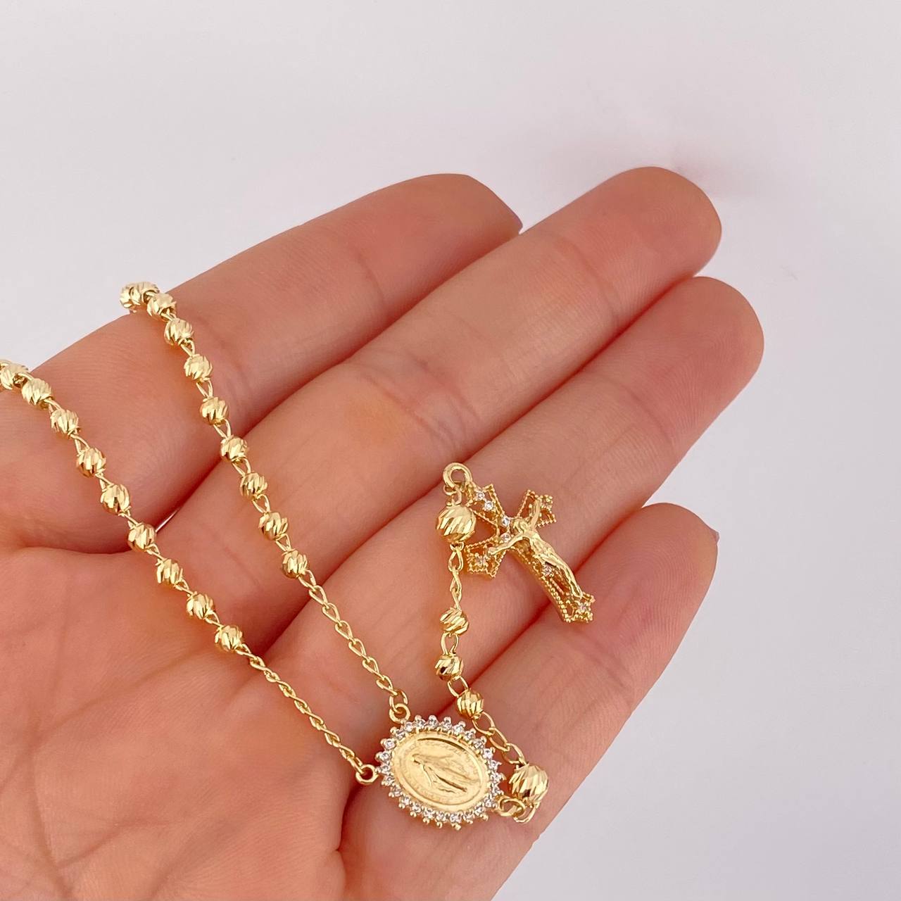 Rosario Virgen Milagrosa Cruz Cristo Diamantado 8.9g / 20 in / 3.4mm Oro Amarillo 18K