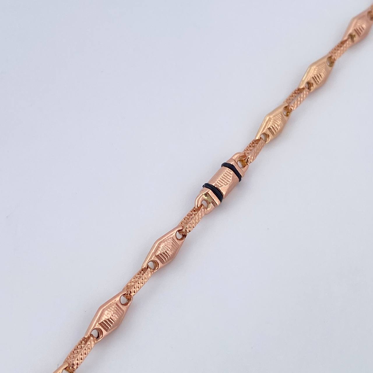 Bracelet Pyramid 4.75gr / 21.5cm / 4.2mm Black Rubber 18K Rose Gold $
