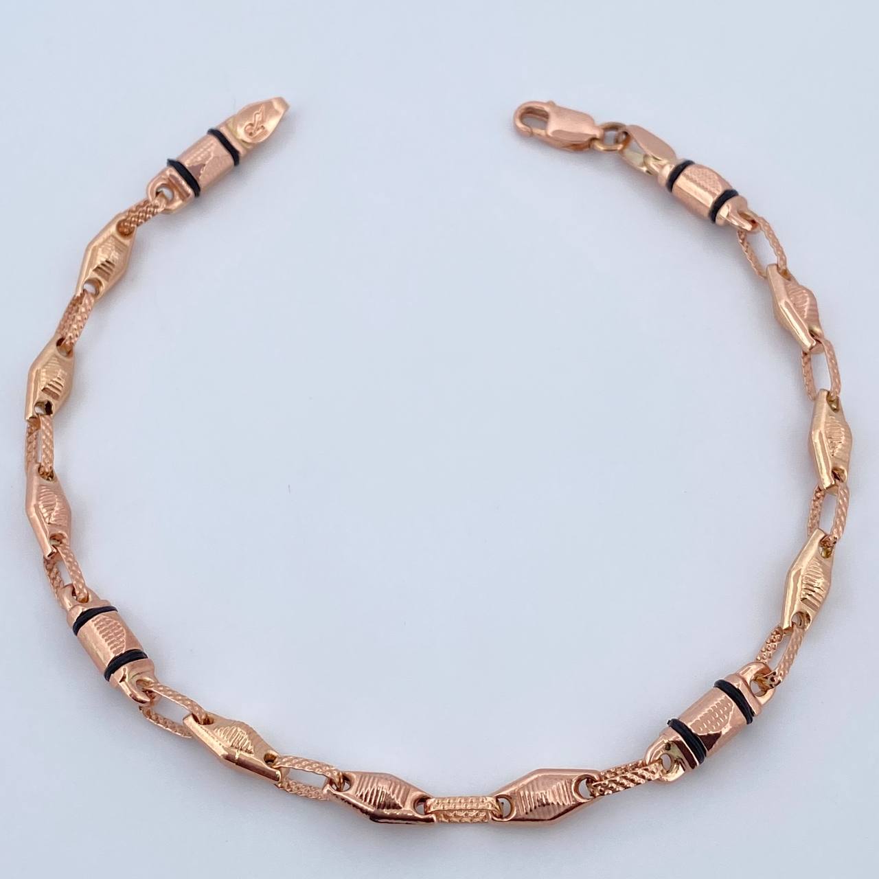 Bracelet Pyramid 4.75gr / 21.5cm / 4.2mm Black Rubber 18K Rose Gold $