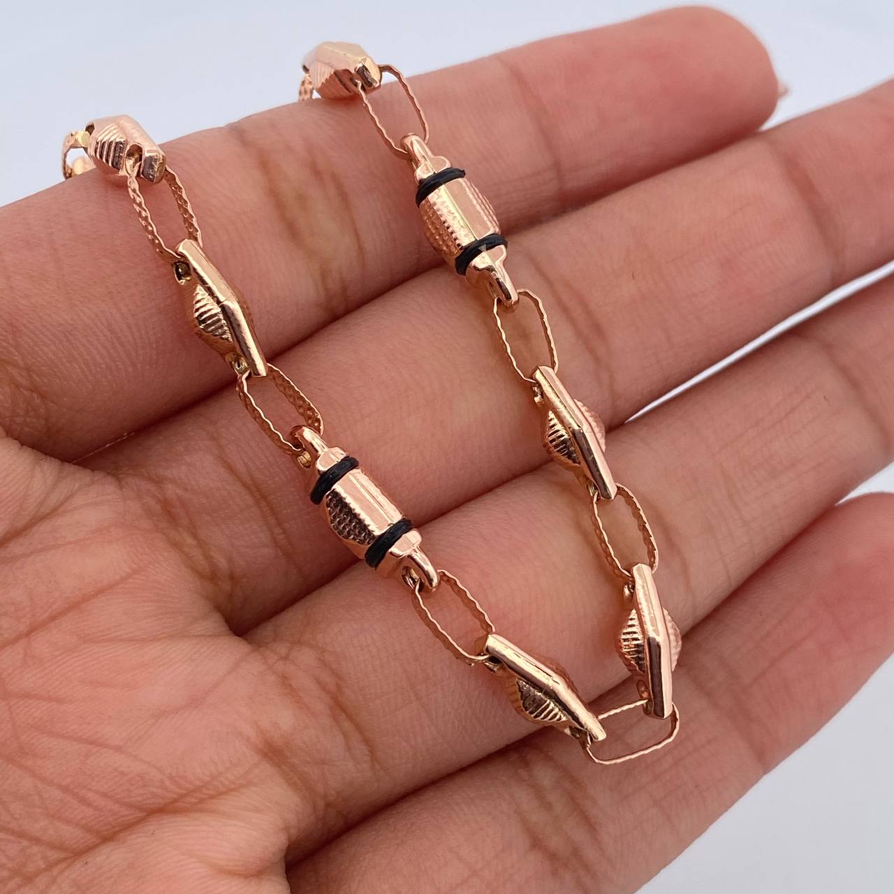 Bracelet Pyramid 4.75gr / 21.5cm / 4.2mm Black Rubber 18K Rose Gold $