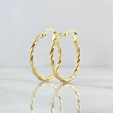 Sami Hoop Earrings 1.65gr / 1 1/4 in / Twisted Dotted 18K Gold