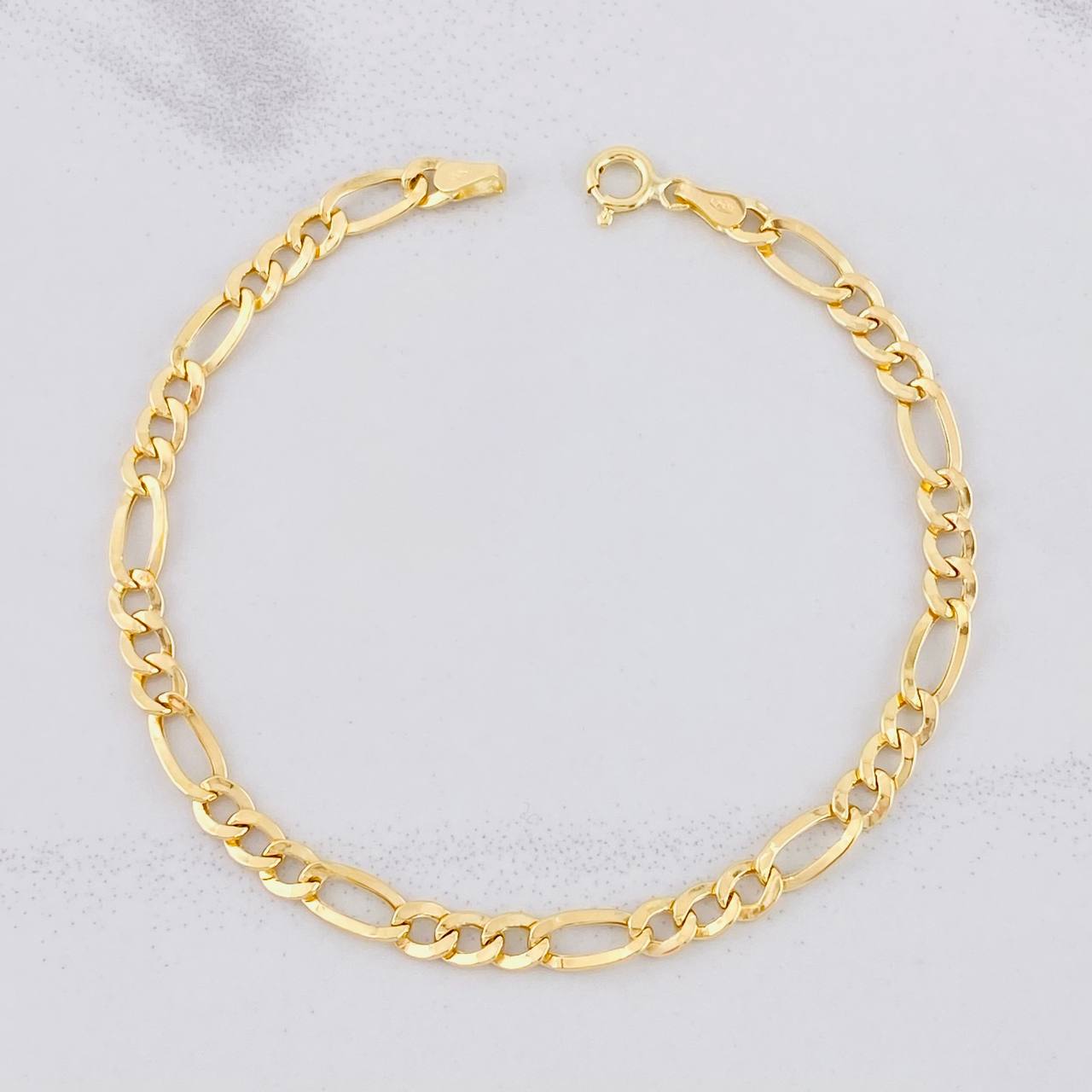 Pulso Fígaro 2.25g / 7 1/2 in / 4.6mm Oro Amarillo 18K