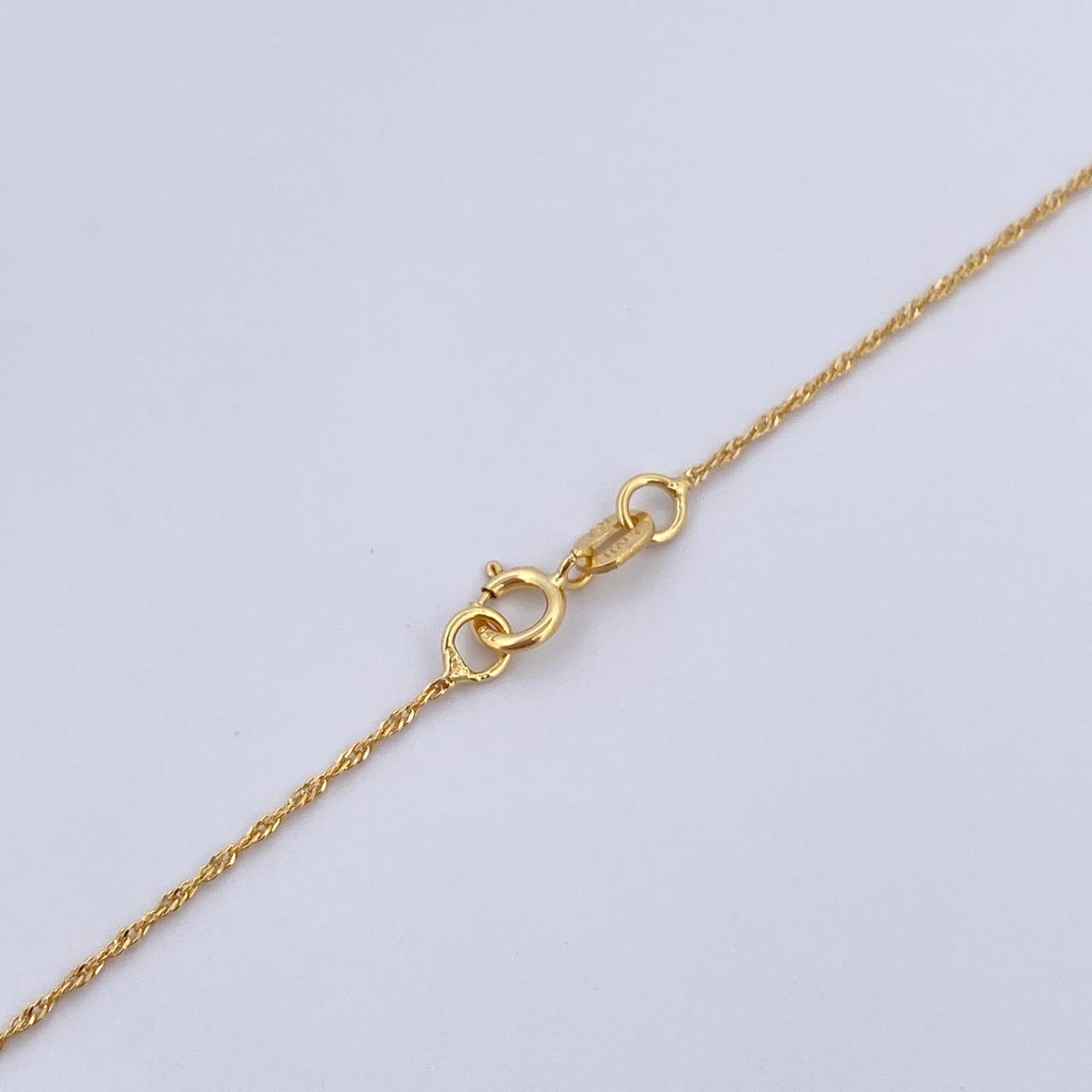 Singapore Chain Set 1.15gr / 50.1cm / 0.7mm + Pendant 0.5gr / 1.6cm Stamped Yellow Gold 18K (Offer) $