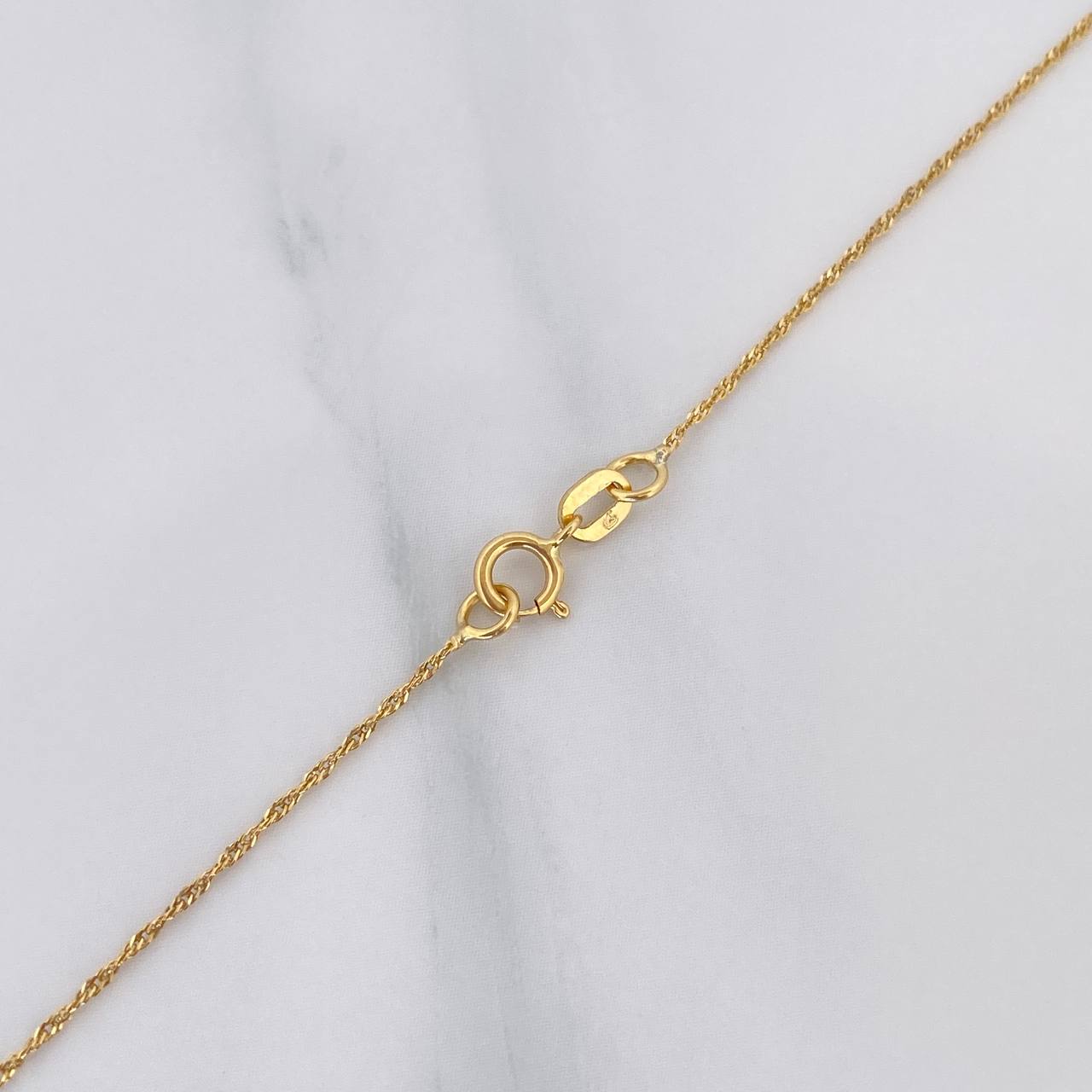 Singapore Chain 0.9 g / 15 3/4 in / 0.7 mm 18K Yellow Gold