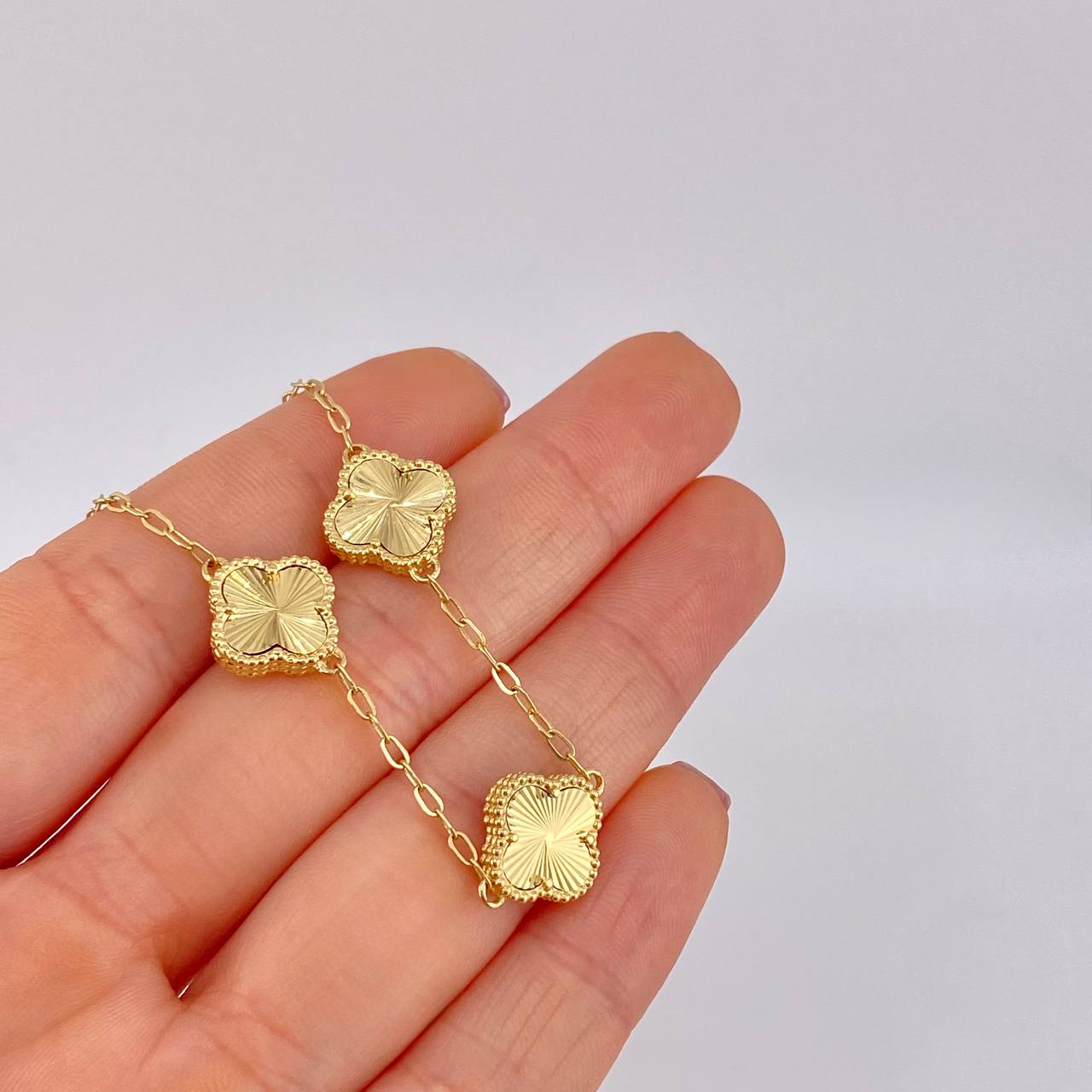 Paperclip Bracelet Clover Diamond Cut 5.55g / 8 in / 1.8mm Yellow Gold 18K