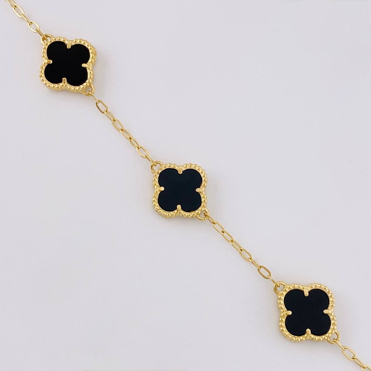 Paperclip Bracelet Clover Onyx 6.1g / 8 1/4 in / 1.8mm Yellow Gold 18K