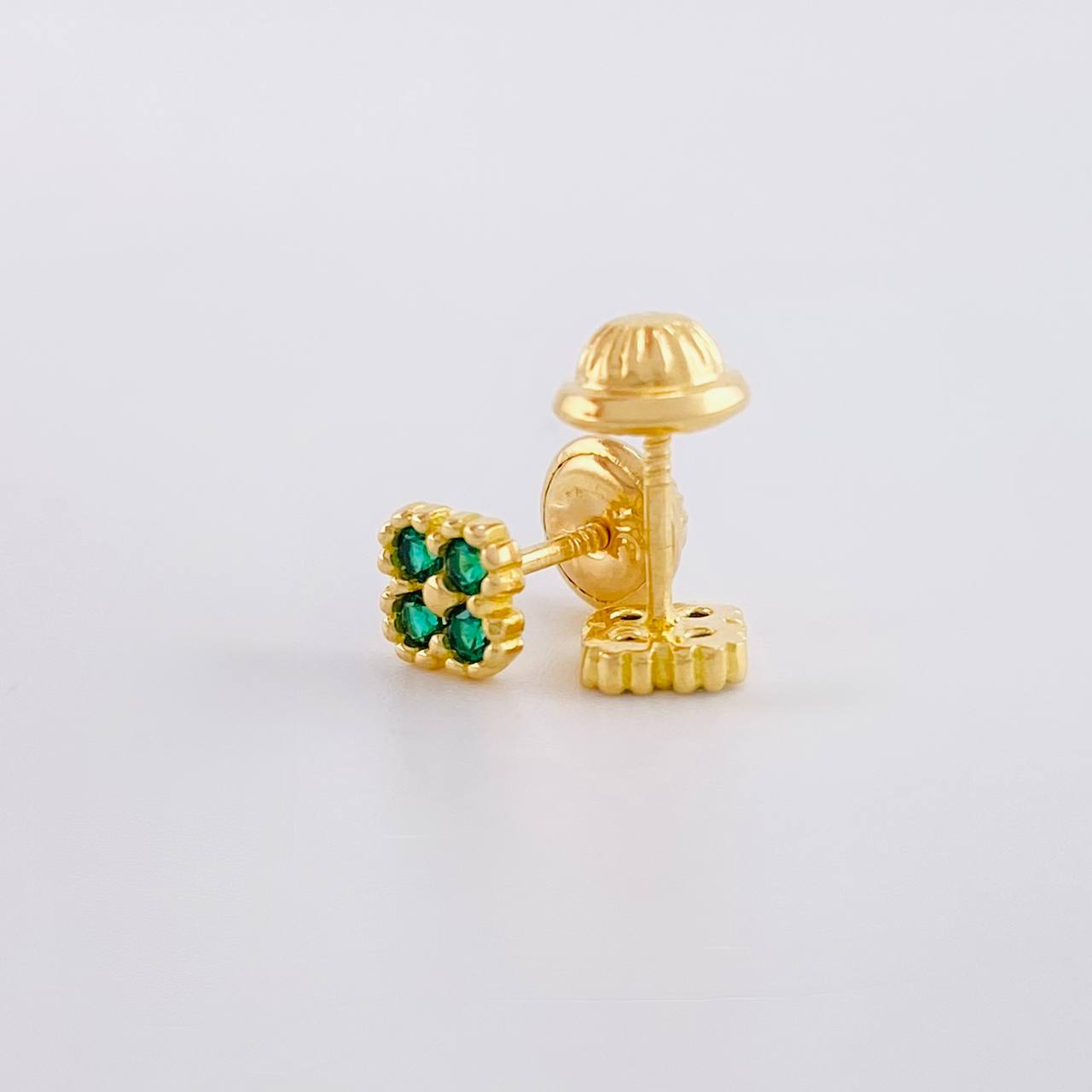 Topos Flor Borde Texturizado 1g / in / 4.9mm Oro Amarillo 18K