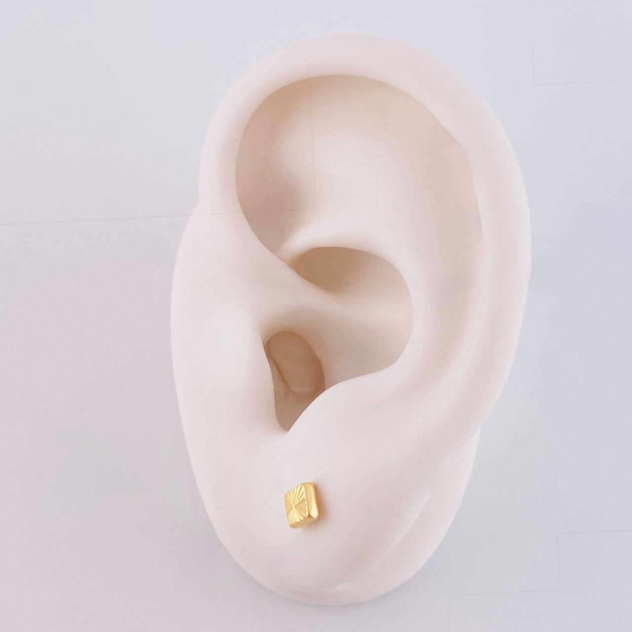 Topos Cuadro Diamantado 0.5g / in / 4mm Oro Amarillo 18K