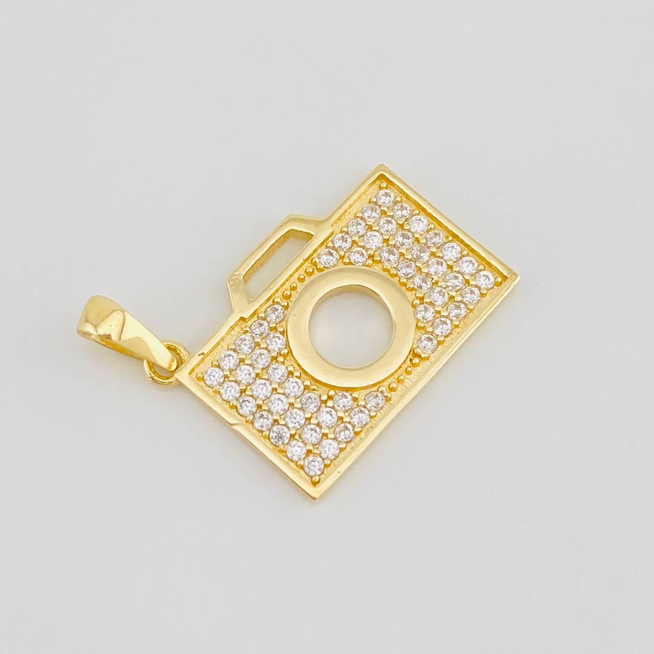 Dije Camara 1.4g / 1/2 in Oro Amarillo 18K