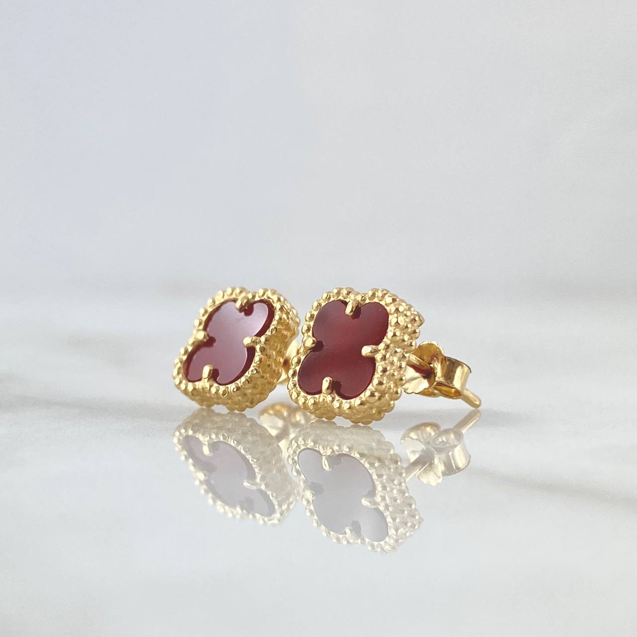 Topos Trébol VCyA 2.2gr / 8.6mm Ambar Rojo Punteado Broche Mariposa Oro Amarillo 18K