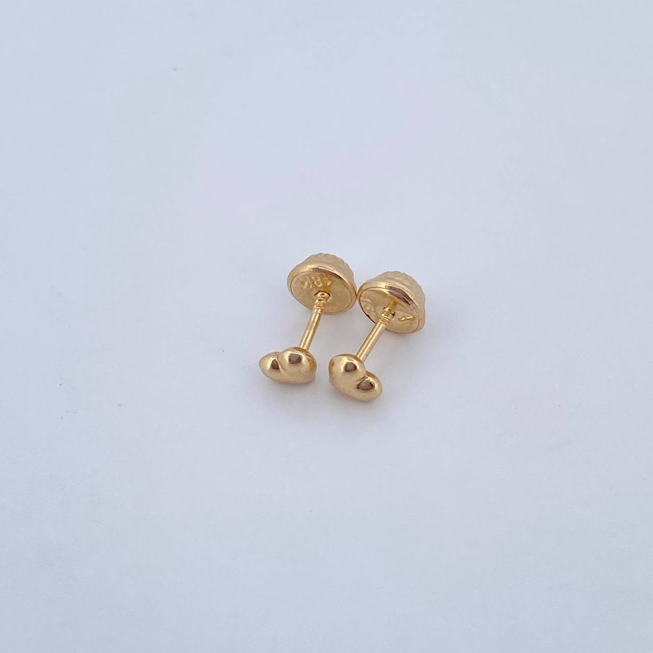 Stud Earrings Heart 0.45gr / Yellow Gold 18K Die-Cut $