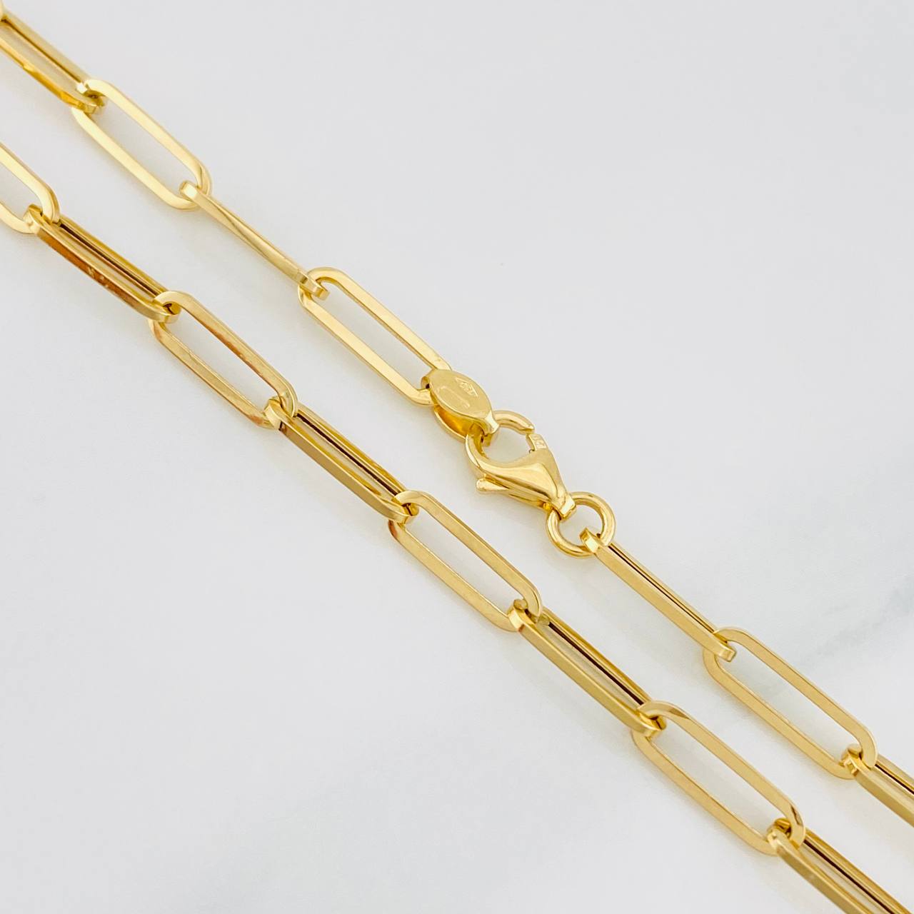 Box Chain 3.7g / 18 in / 3.1mm Yellow Gold 18K