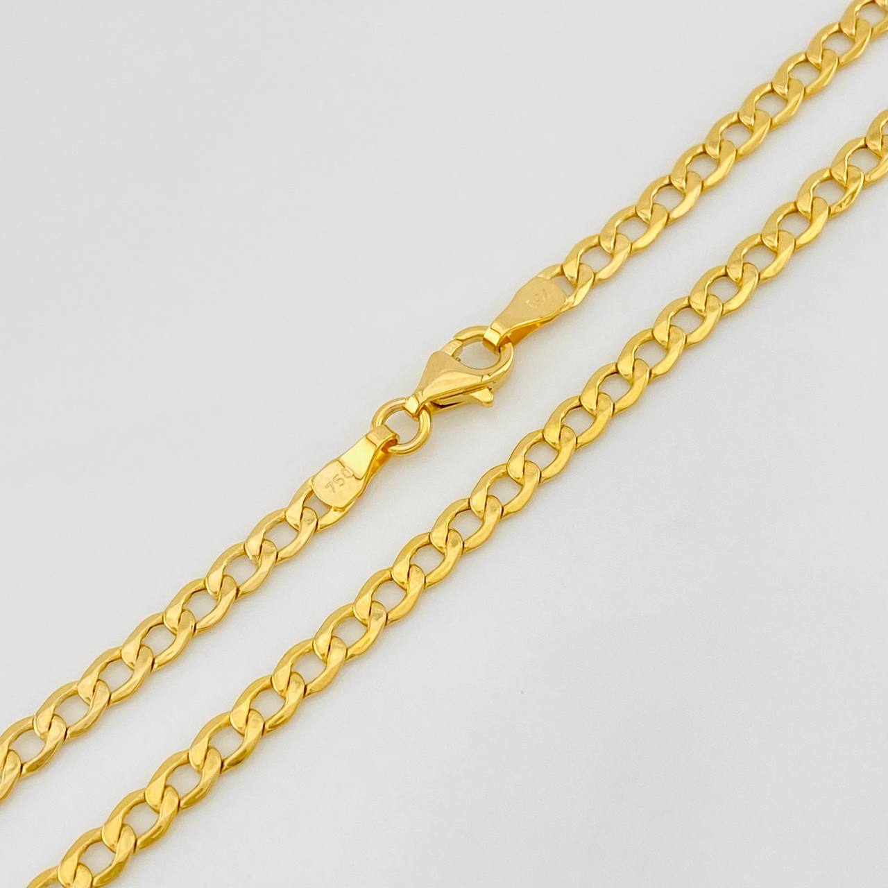 Cadena Cubana 6.05g / 24 in / 3.4mm Oro Amarillo 18K