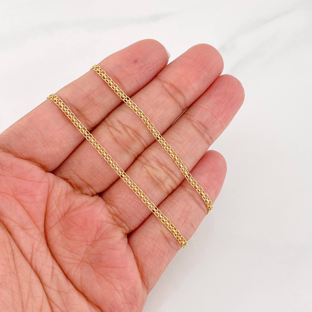 Cadena China 3.35g / 20 in / 2.2mm Oro Amarillo 18K