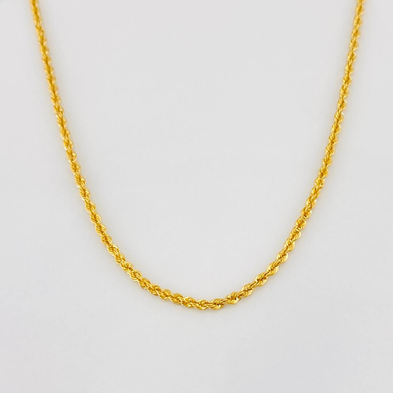 Cadena Lazo 2.05g / 24 in / 1.6mm Oro Amarillo 18K