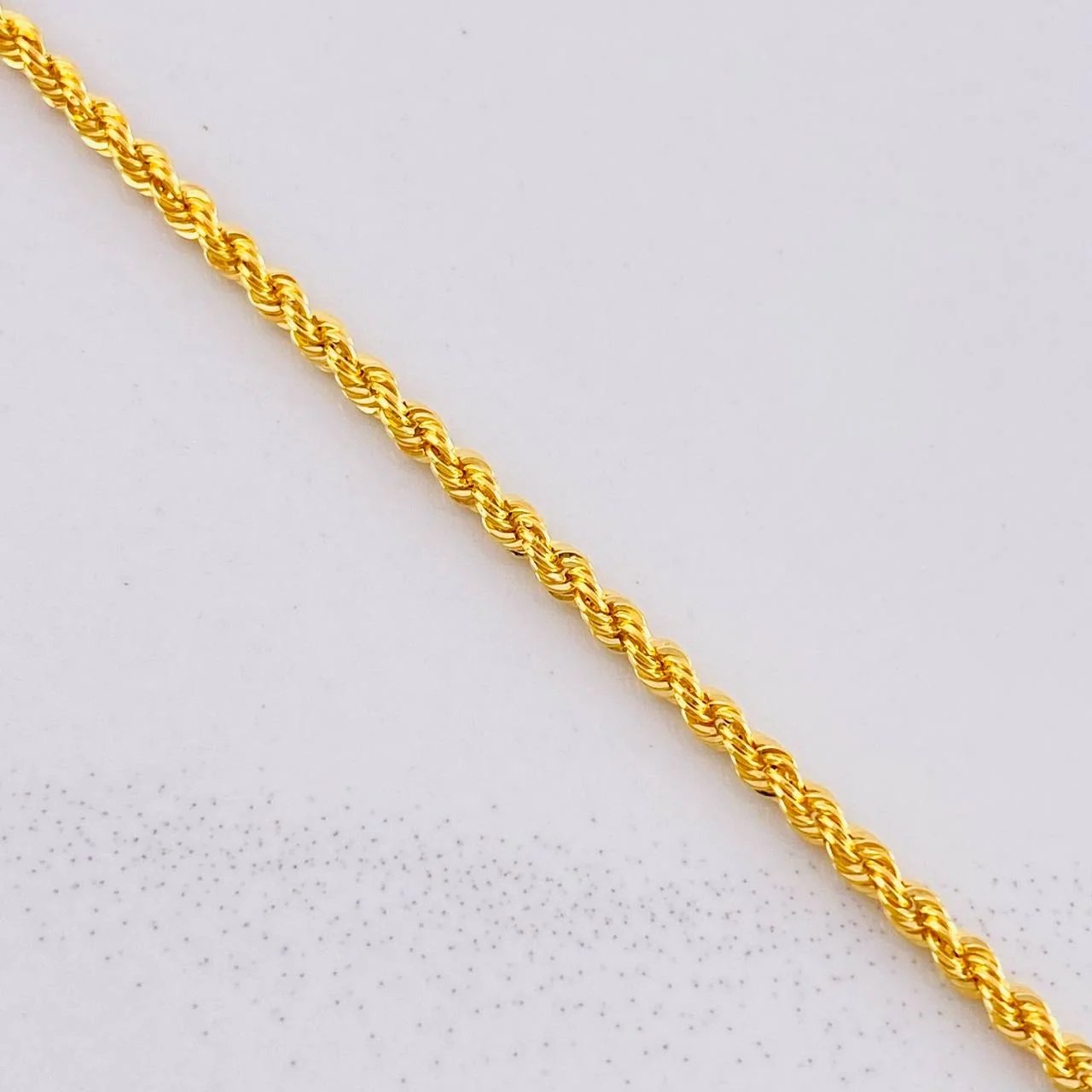 Rope Chain 3.55g / 24 in / 2.1mm Yellow Gold 18K