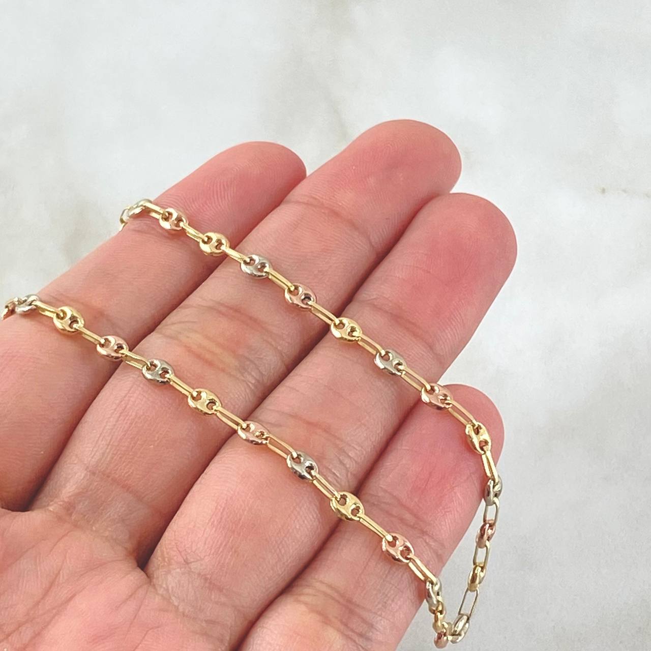 GC Chain 5.9gr / 23.6in / 18K Gold ©