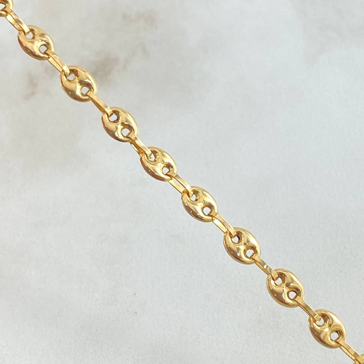 GC Chain 9.3gr / 23.6in / 18K Gold ©