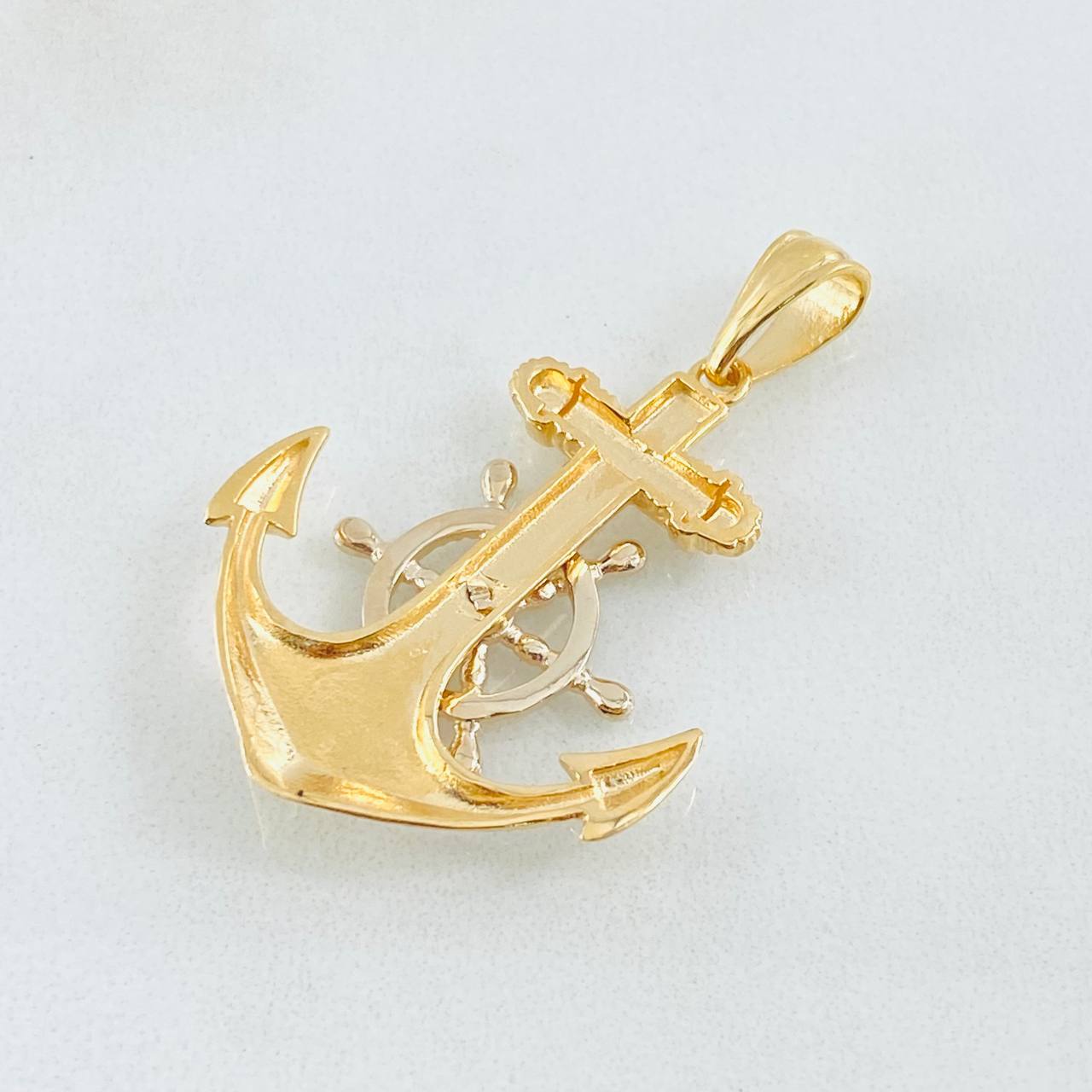 Pendant Anchor Movable Helm 4.9gr / 1 1/2 in / Two Yellow White Gold 18K *
