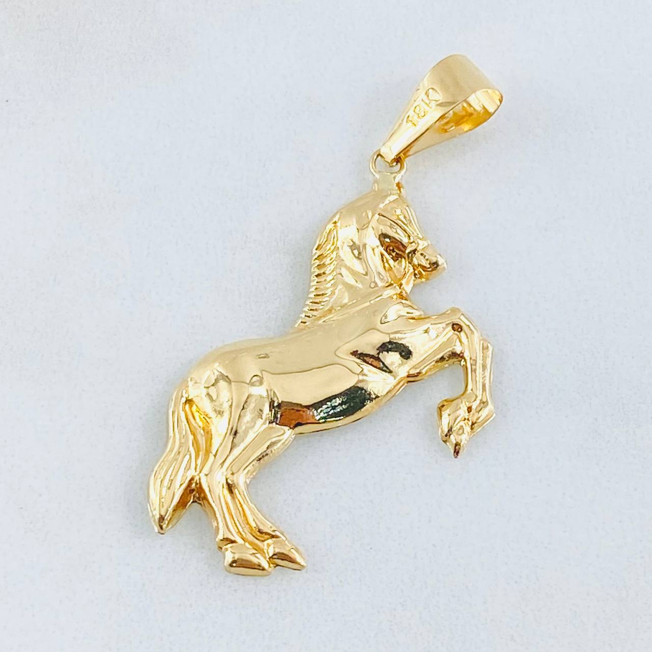 Dije Caballo 2gr / 1 1/2 in / Oro Amarillo 18K ©