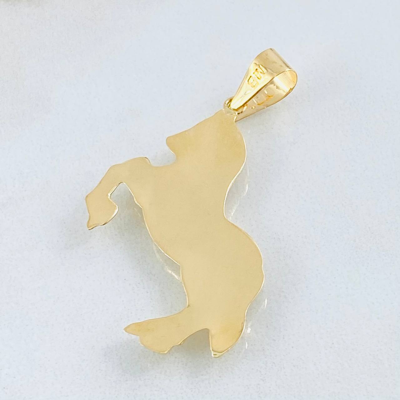 Dije Caballo 1.95gr / 1 1/2 in / Oro Amarillo 18K ©