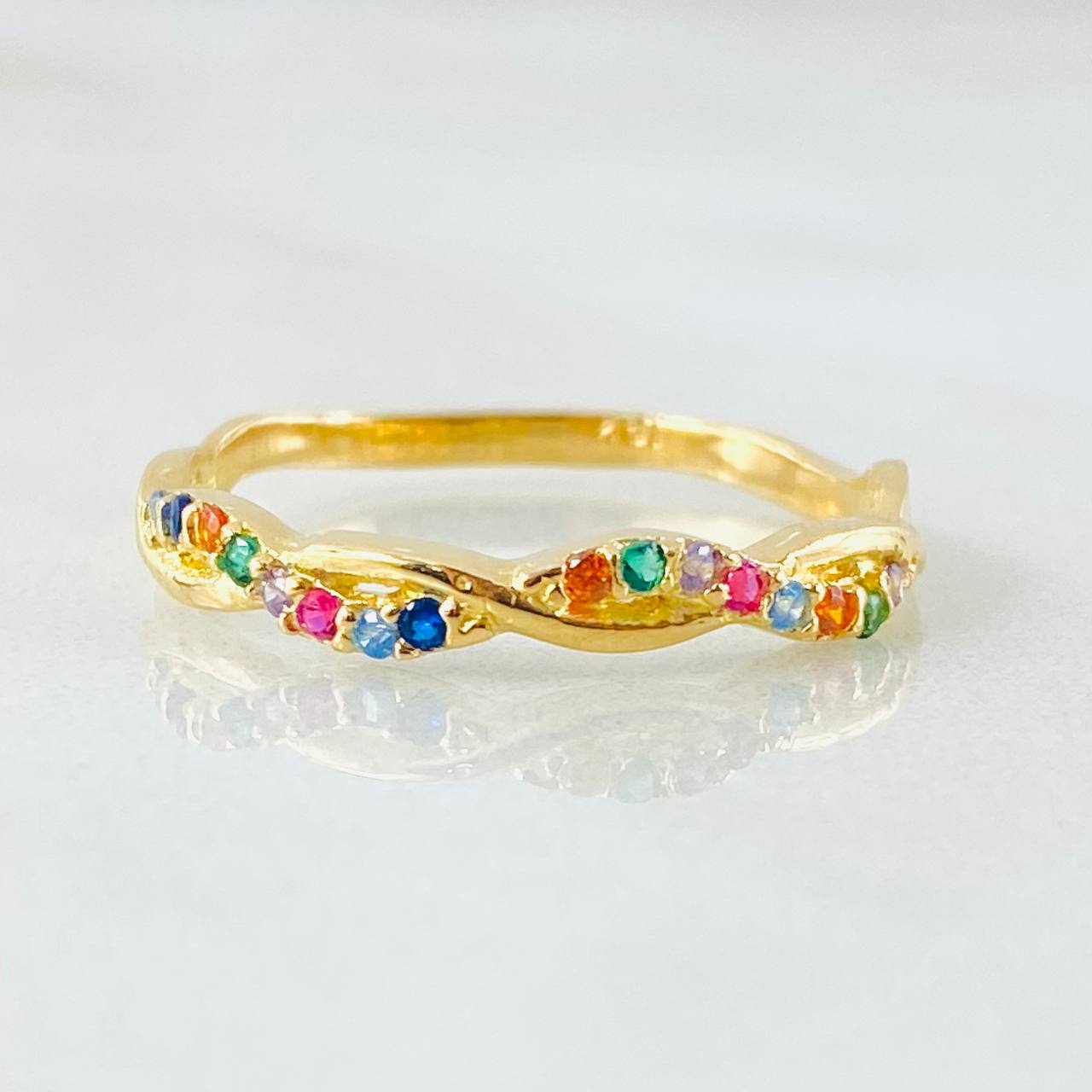 Interlaced Ring 1.8gr / Size 7 1/4 / 18K Gold