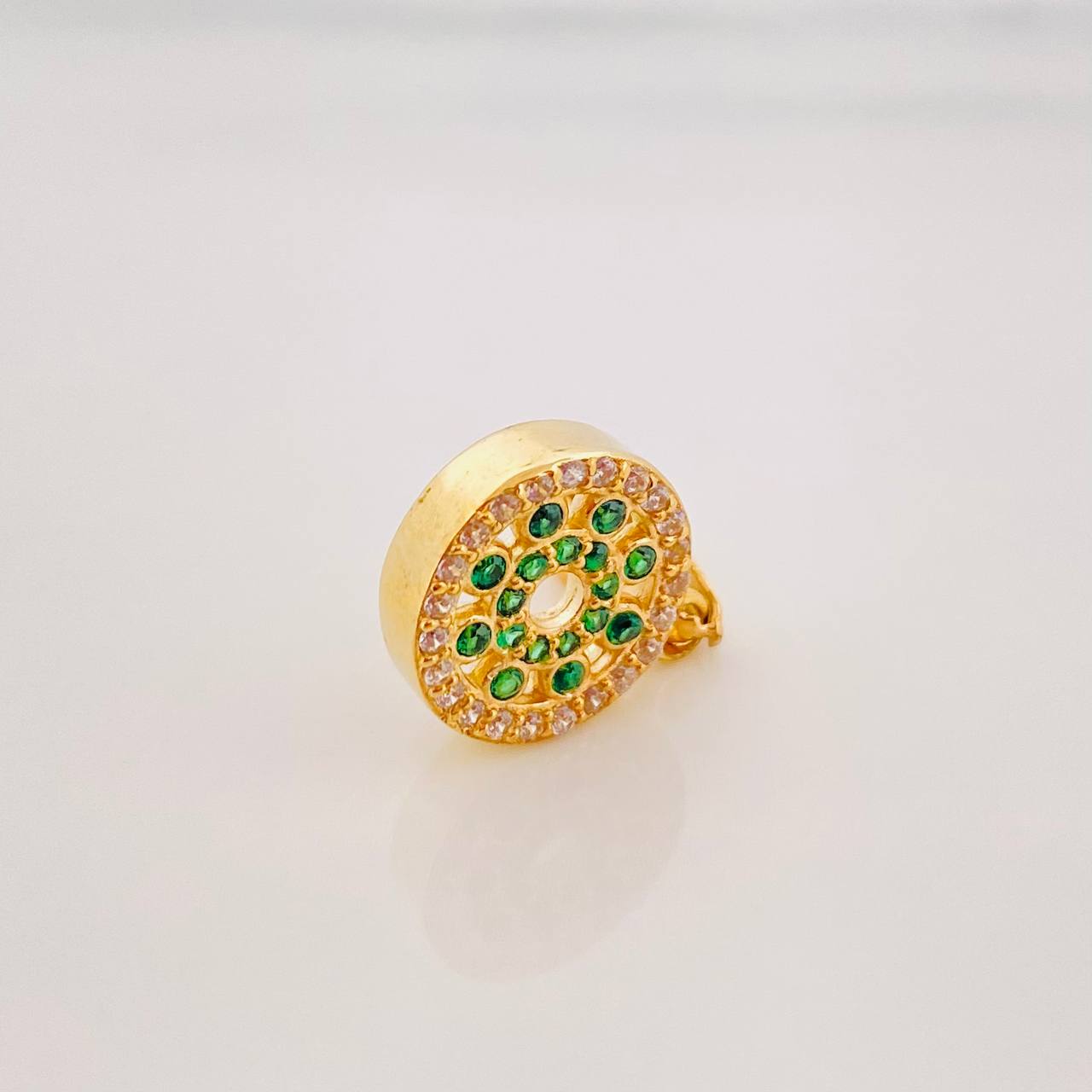 Dije Circulo Tupido 1.9g / 3/4 in Oro Amarillo 18K