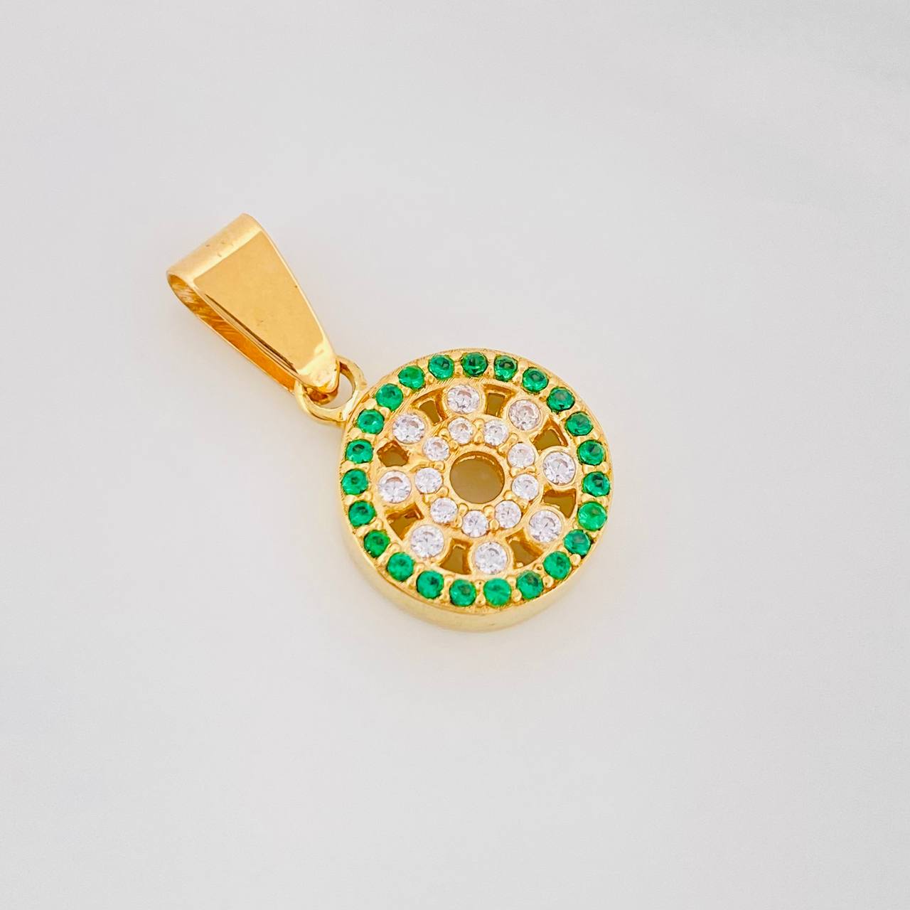 Dije Circulo Tupido 1.9g / 3/4 in Oro Amarillo 18K