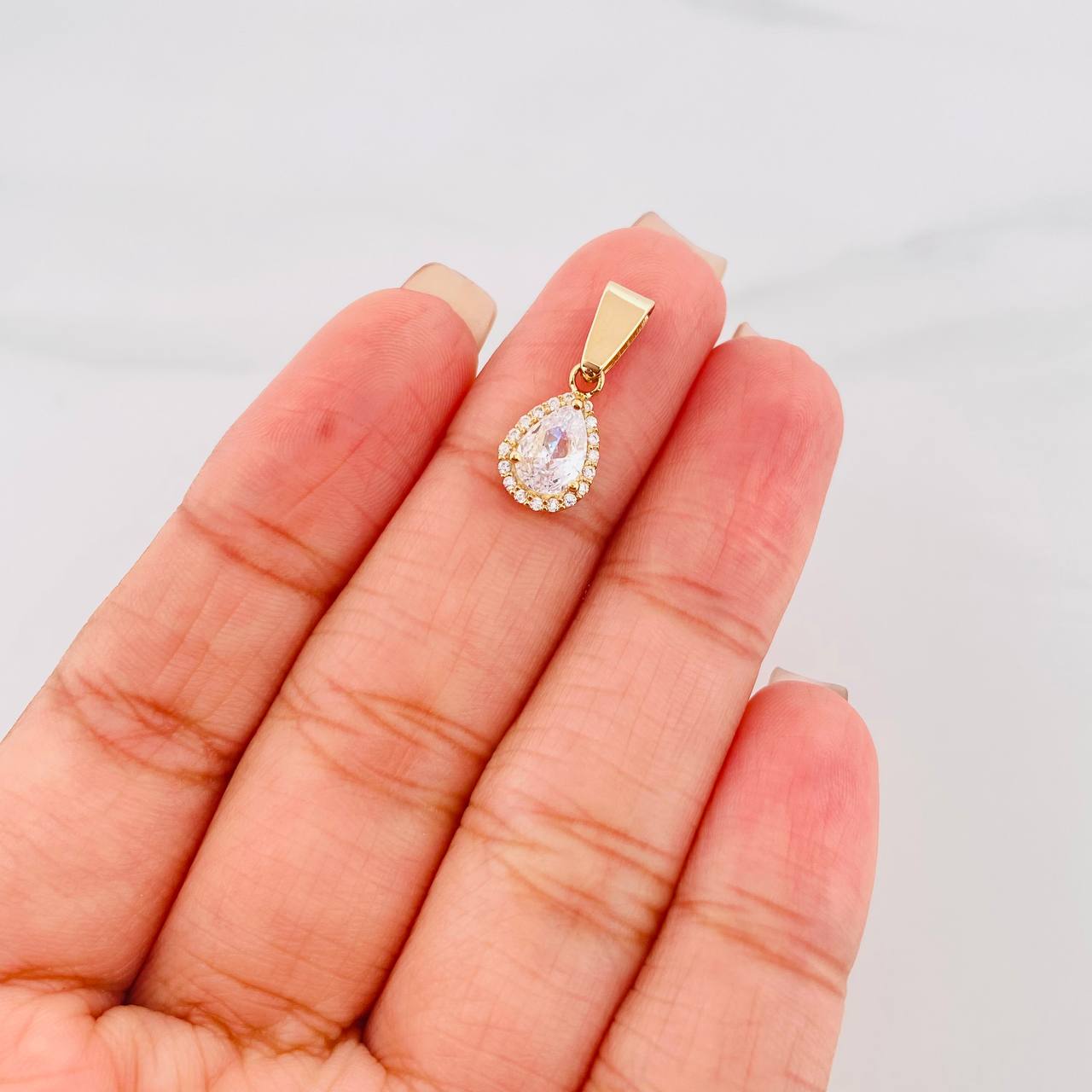 Dije Halo Gota 1.4g / 3/4 in Oro Amarillo 18K