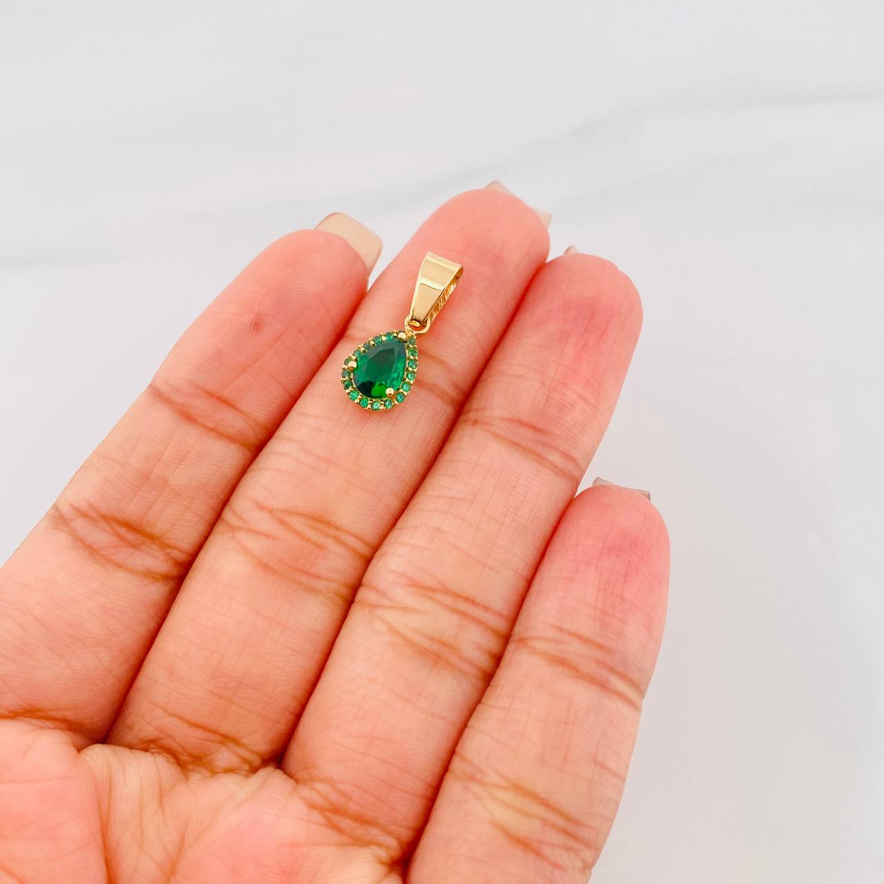 Dije Halo Gota 1.3g / 3/4 in Oro Amarillo 18K