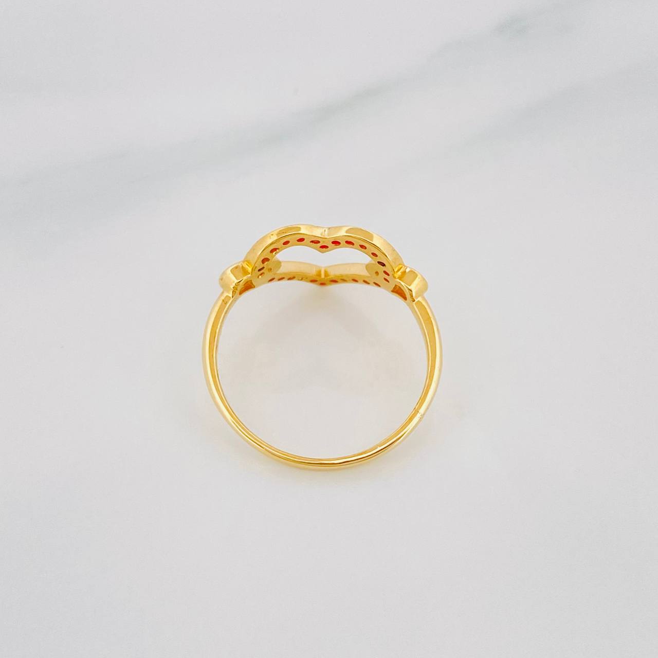 Anillo Silueta Corazones 2.2g / T6 1/2 Oro Amarillo 18K