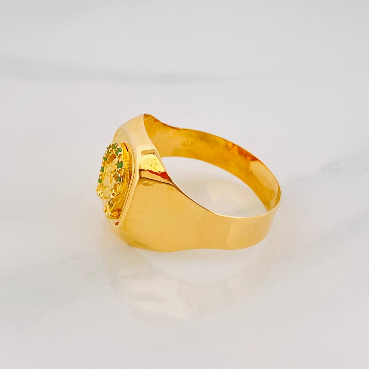 Horse Shoe Ring 4.3g / Size 11 1/2 Yellow Gold 18K