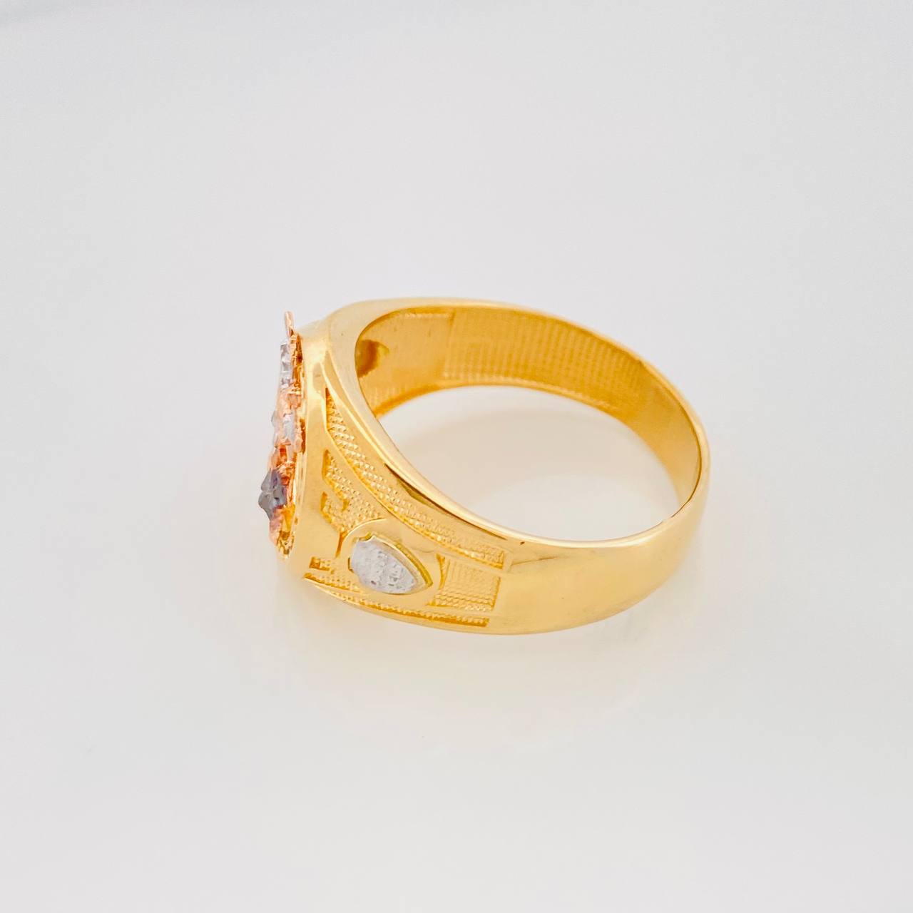 Saint Michael Archangel Ring 6.25g / Size 9 3/4 Three Golds 18K