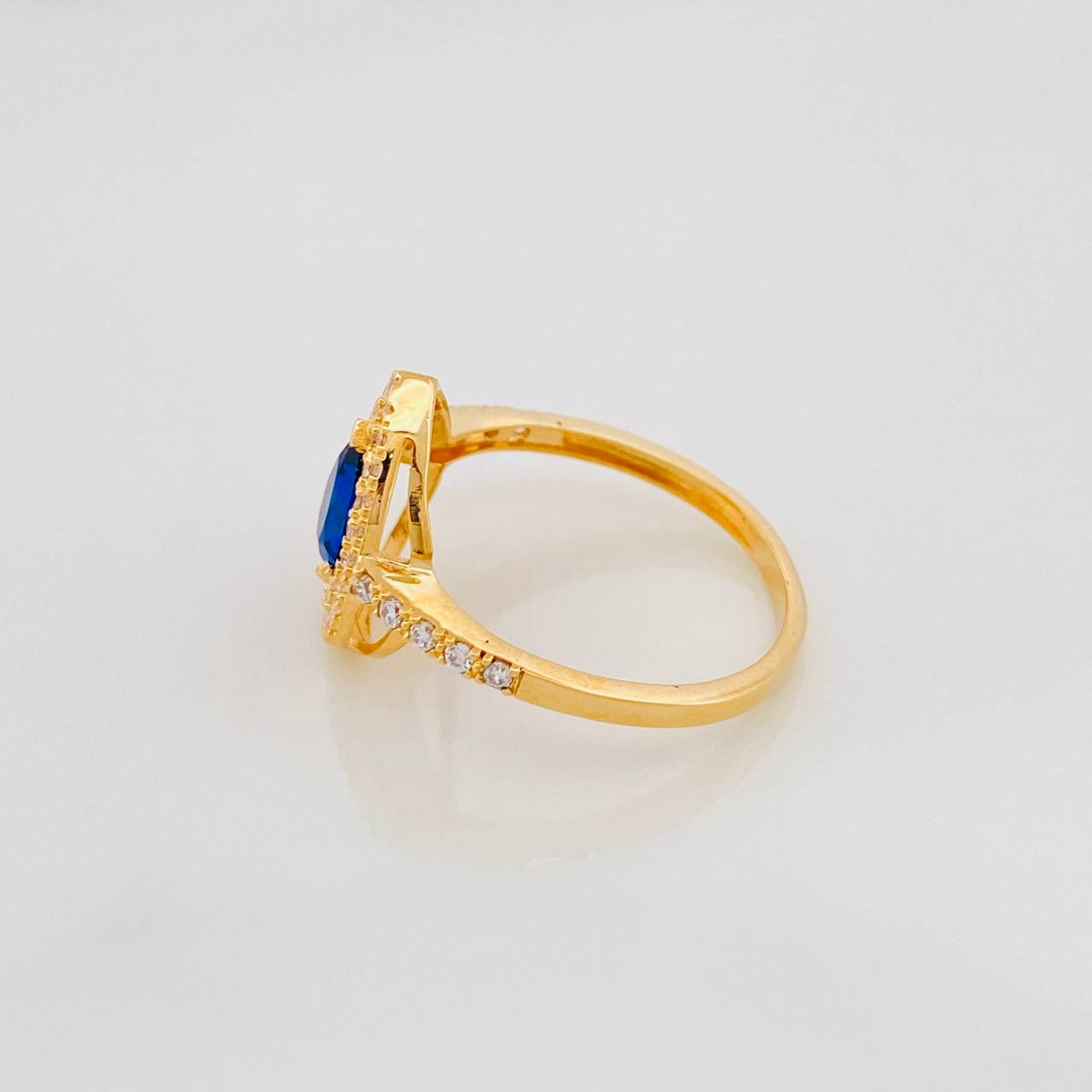 Halo Drop Ring 2.55g / T6 1/2 Yellow Gold 18K