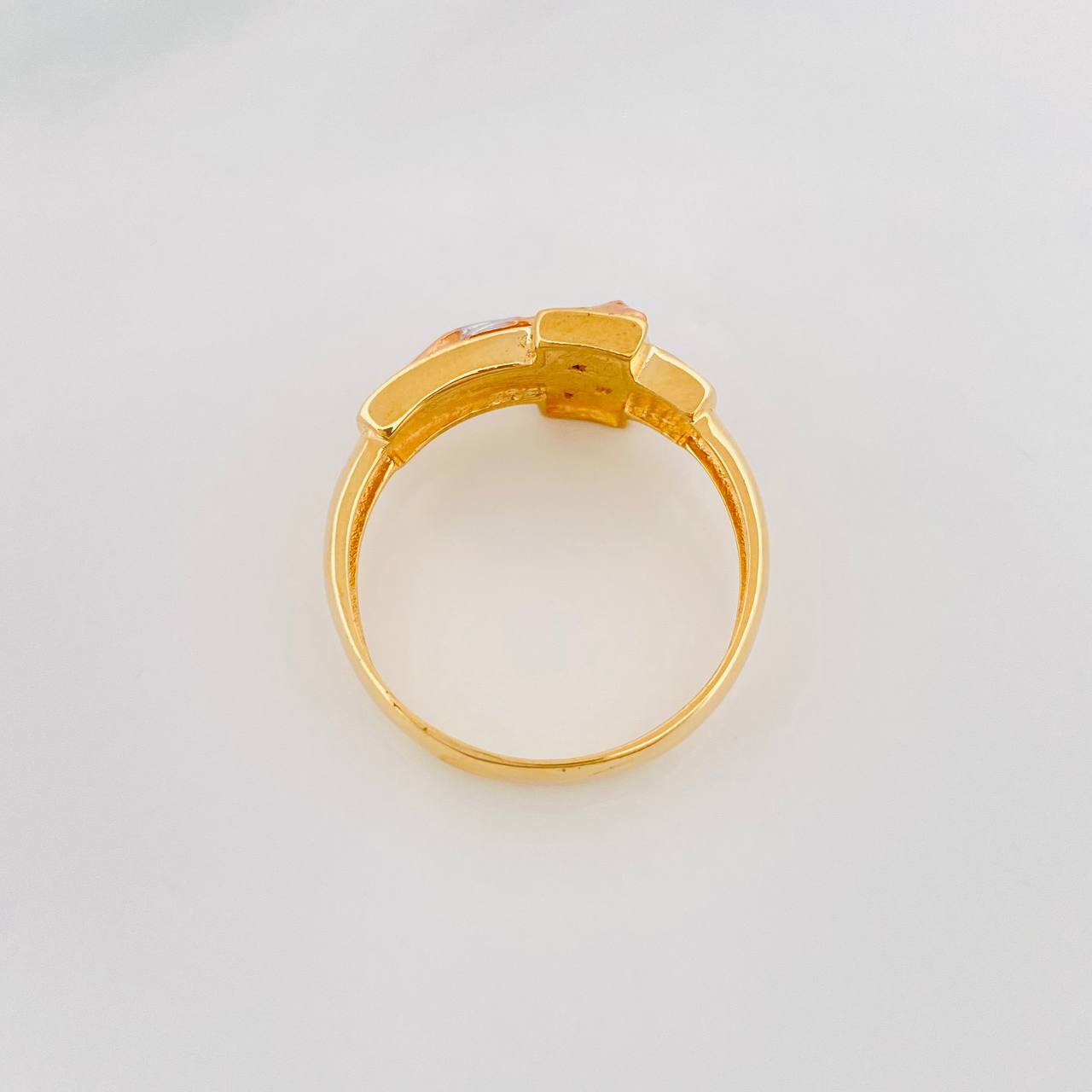 Christ Cross Ring 5.25g / T10 Three Golds 18K