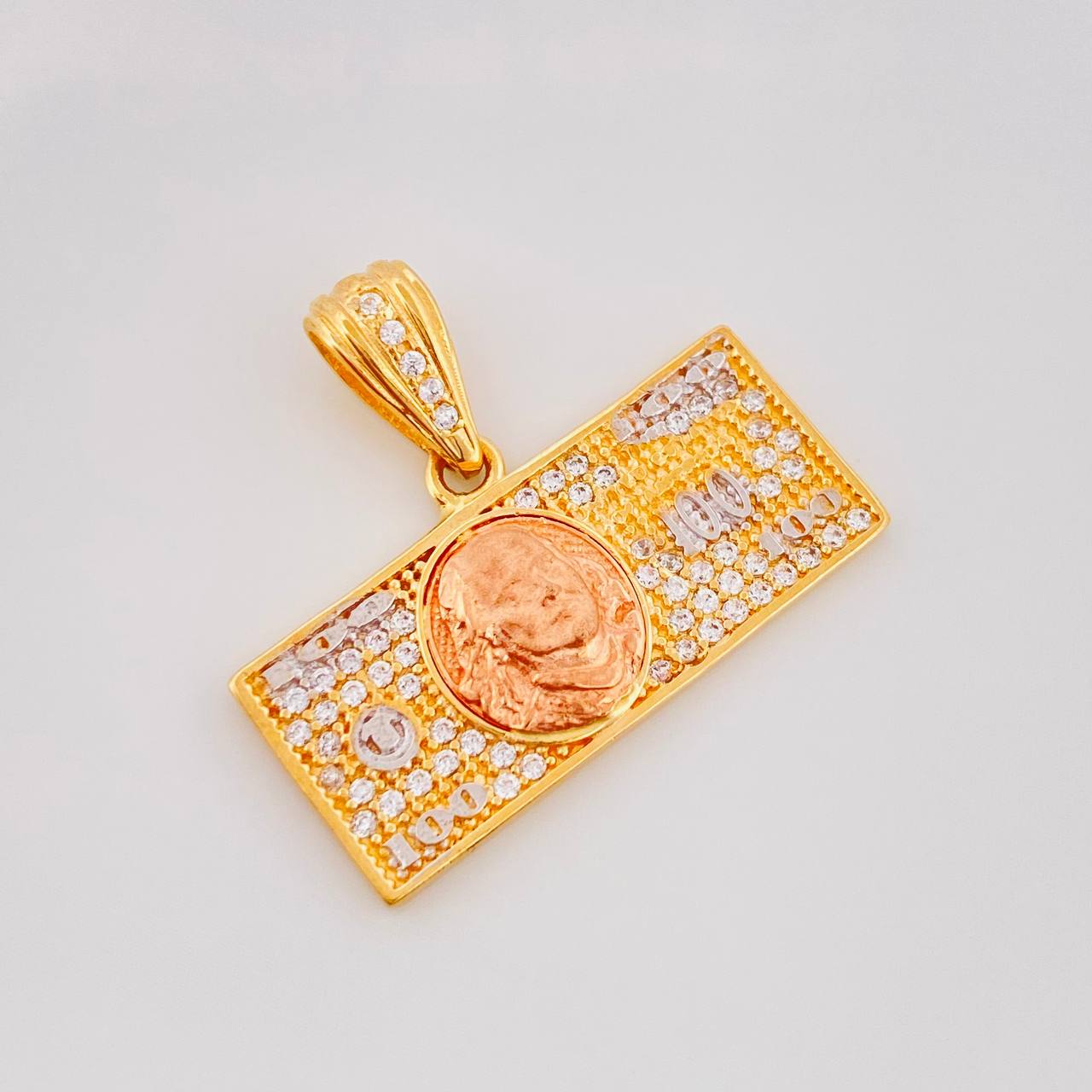 Pendant Dollar Bill 3.65g / 3/4 in Three Golds 18K